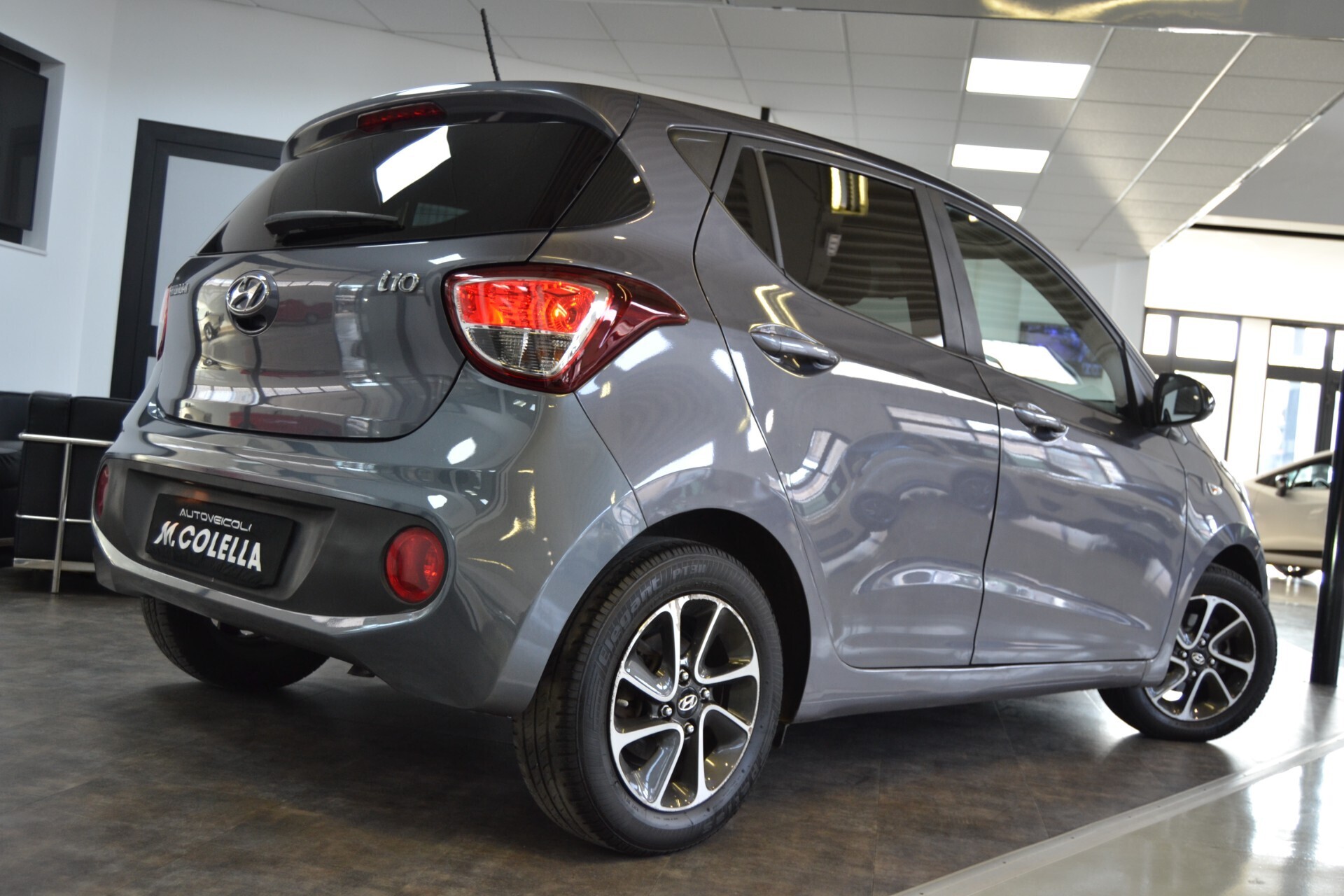 Hyundai i10 1.0 MPI Tech Navi/Cruise/ConnectLINE