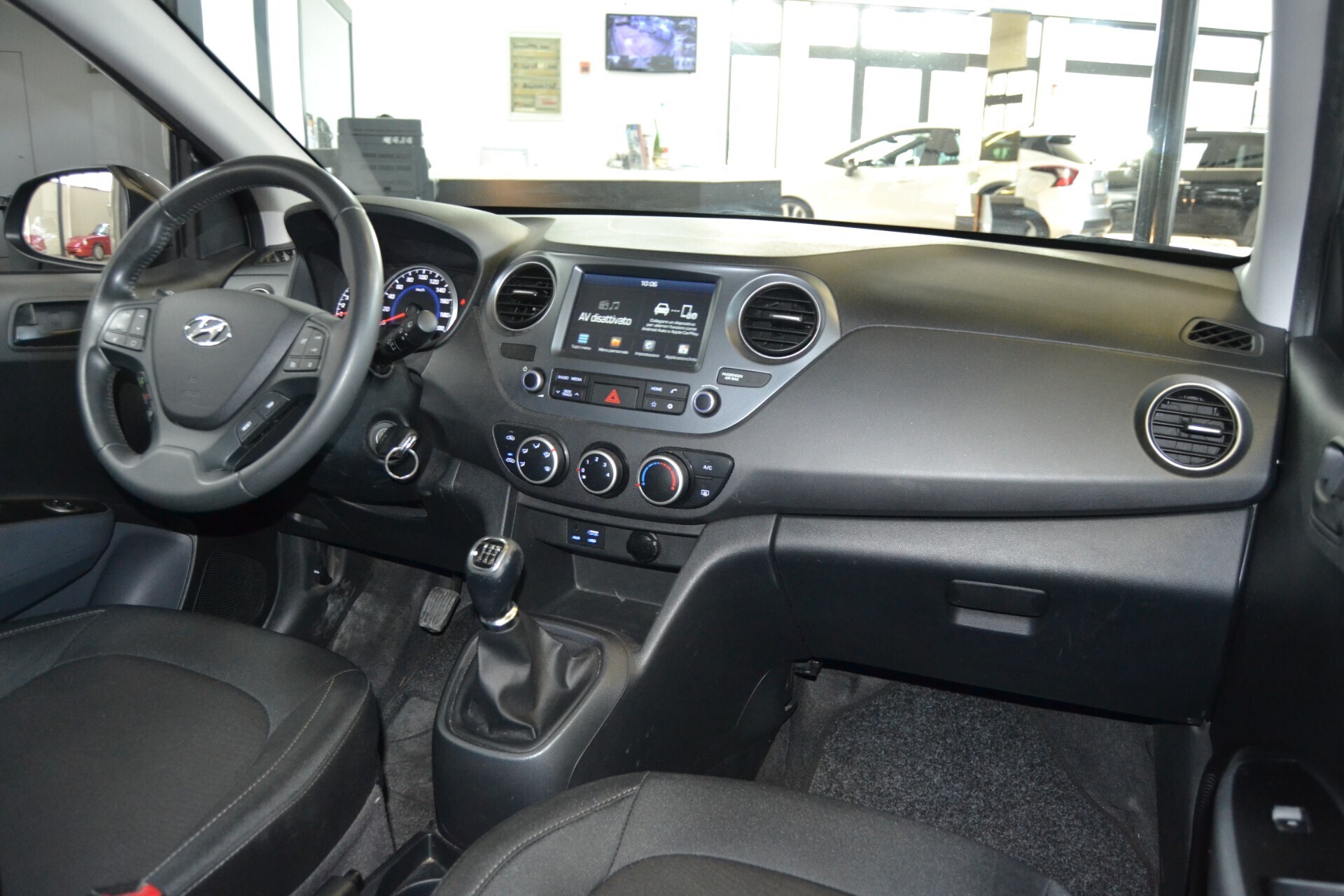 Hyundai i10 1.0 MPI Tech Navi/Cruise/ConnectLINE