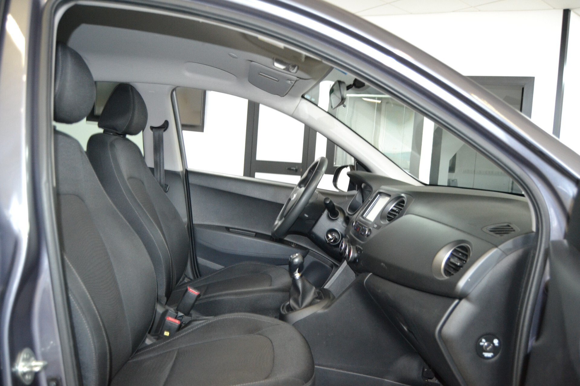 Hyundai i10 1.0 MPI Tech Navi/Cruise/ConnectLINE