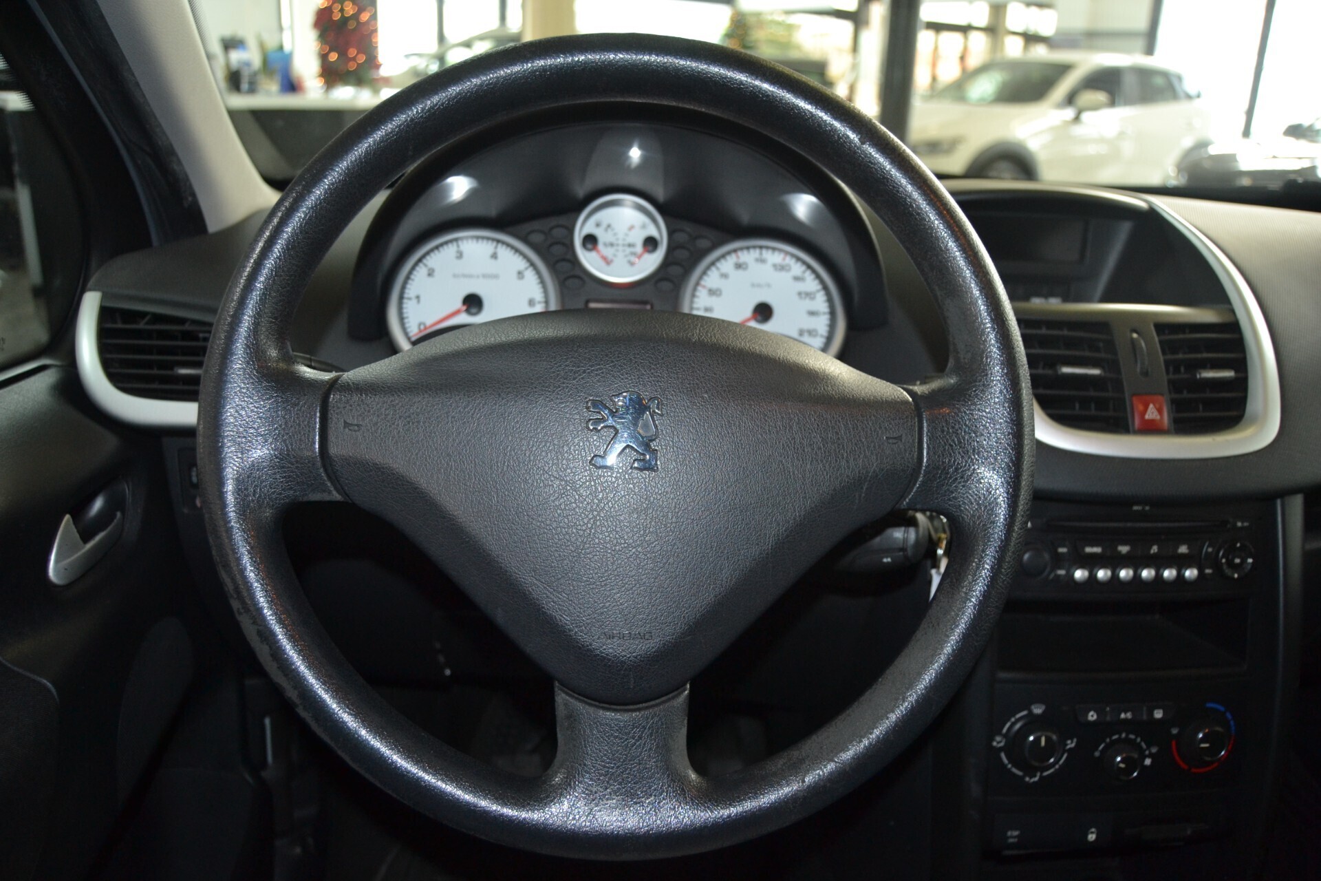 Peugeot 207 1.4 8V 75CV 5p. X Line ECO GPL