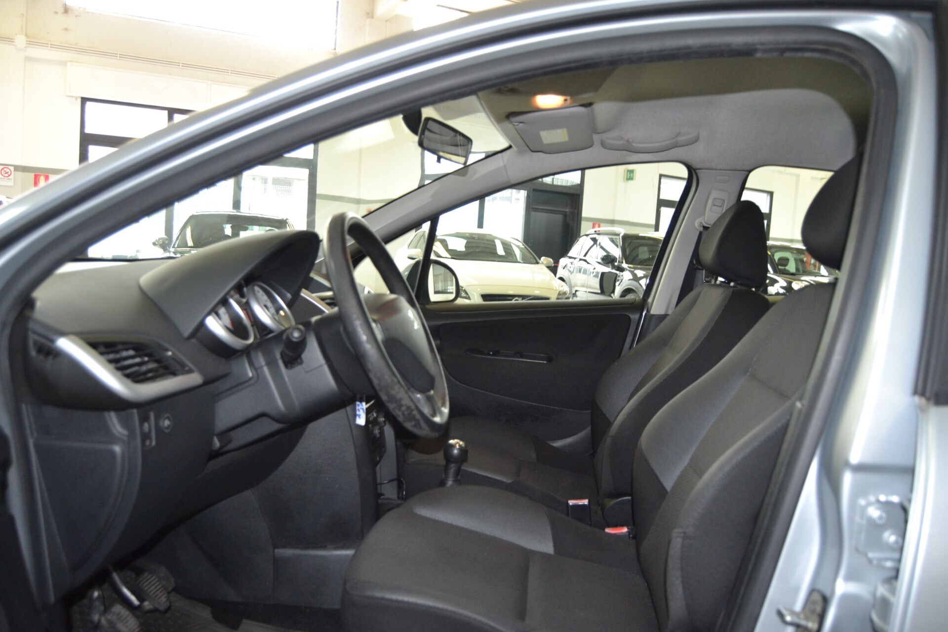 Peugeot 207 1.4 8V 75CV 5p. X Line ECO GPL