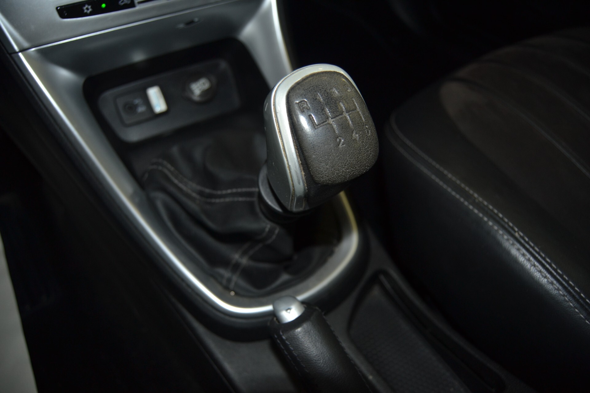 Lancia Delta 1.6 MJT Platino UniPro/Navi/Cruise/KMDOC