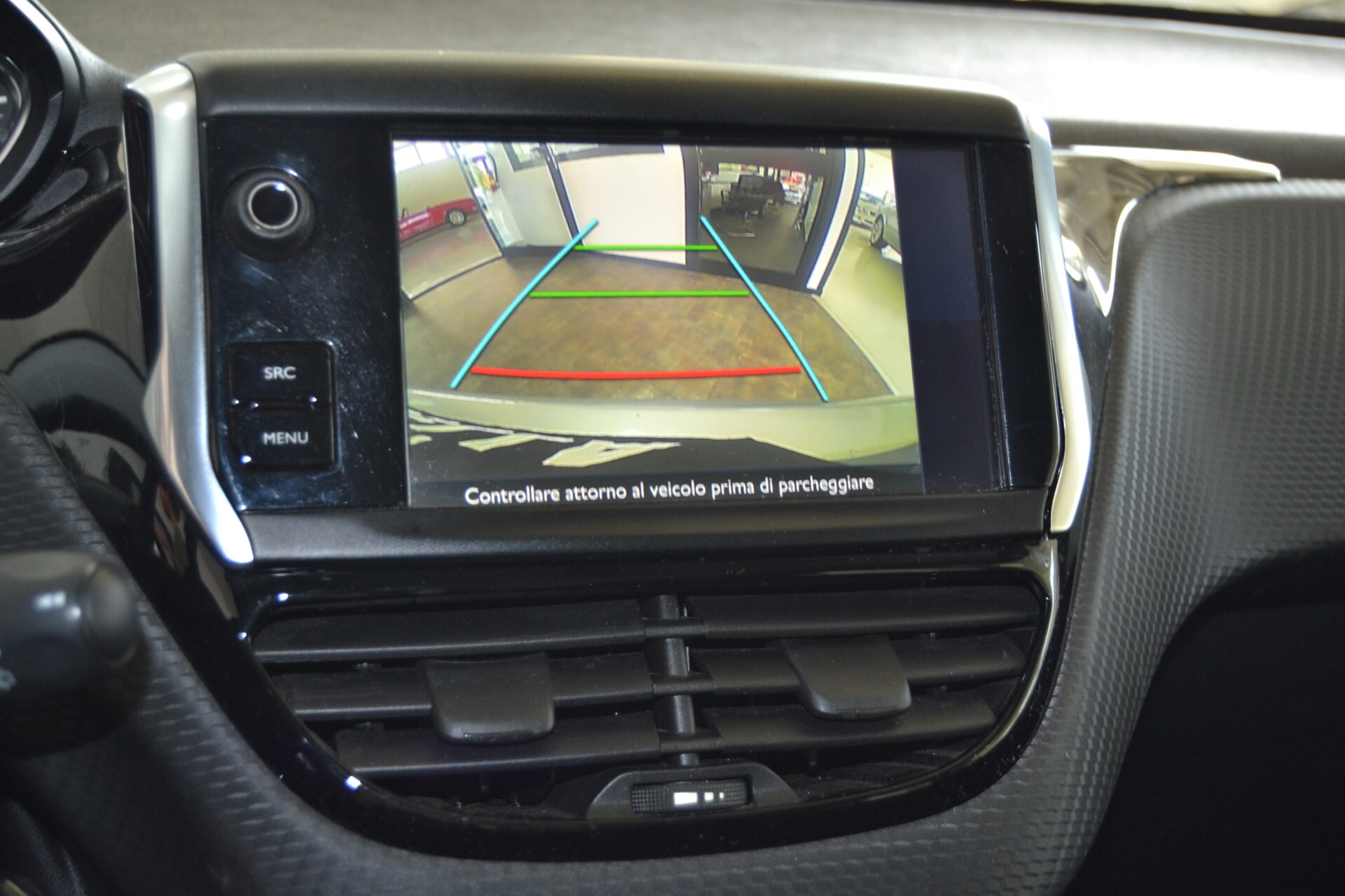 Peugeot 208 BlueHDi 75 5P Allure Navi/UniPRO/KMDOC