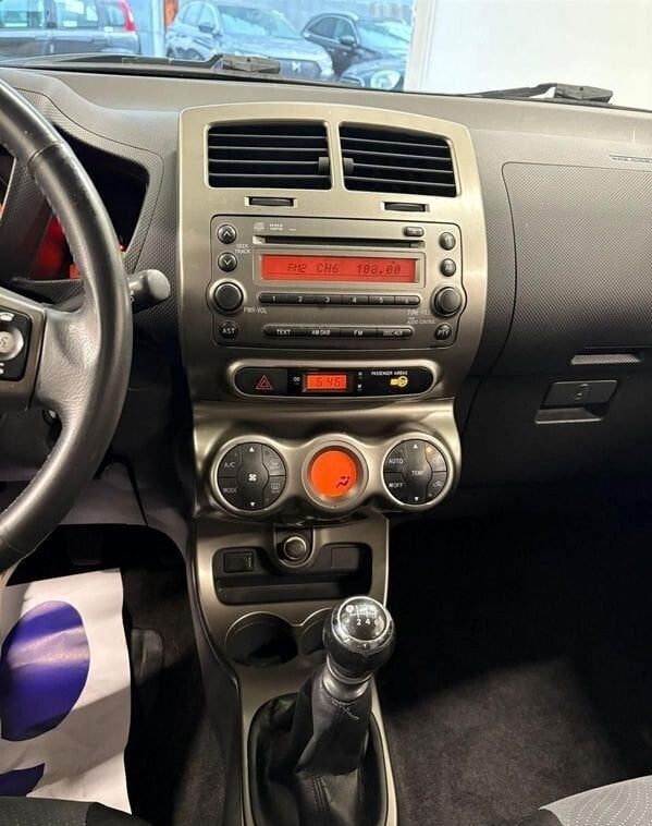 Toyota Urban Cruiser 1.4 D-4D 90CV 4WD Lounge X UNICA 