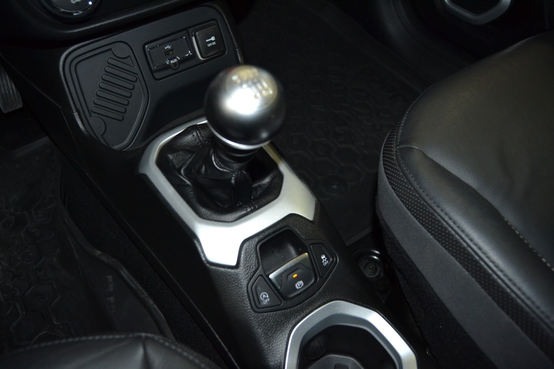 Jeep Renegade 1.6 Mjt 120 CV Limited Navi/Pelle/Gancio/XENON