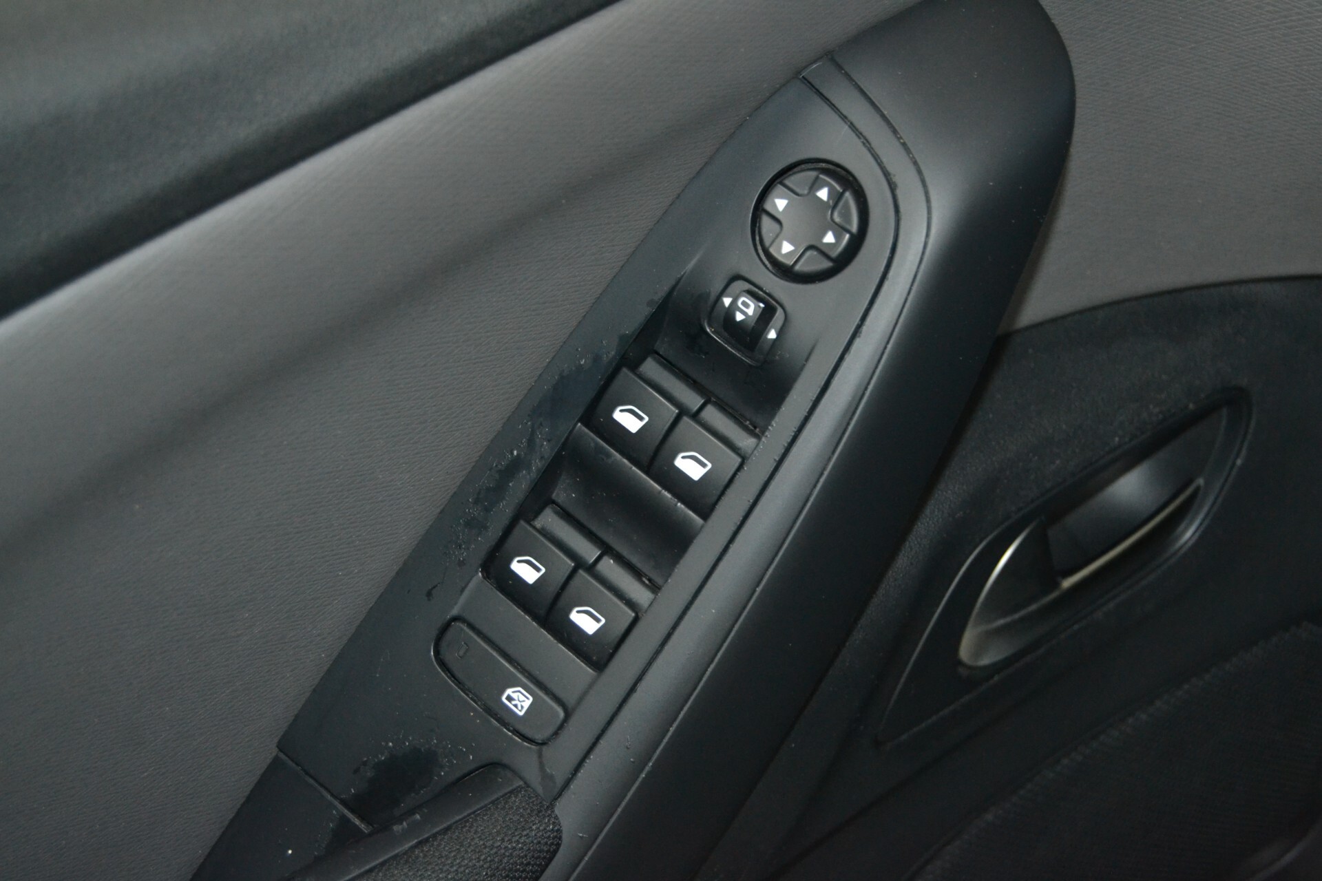 Citroen C4 Picasso BlueHDi 100 Business NAVI/UniPro/KMDOC