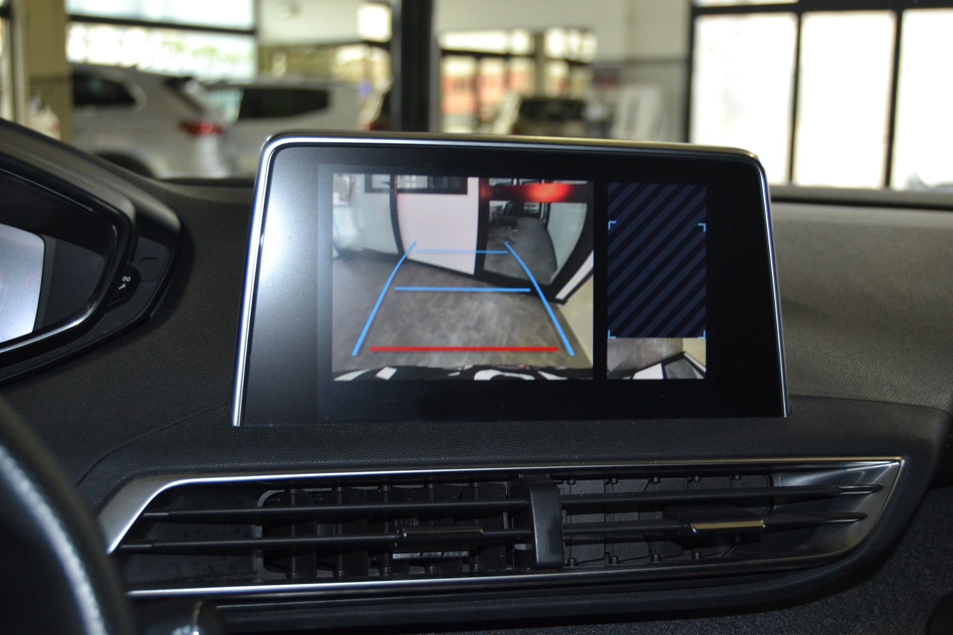 Peugeot 3008 BlueHDi 130CV GT-Line Navi/Pelle/Xenon/UNIPRO