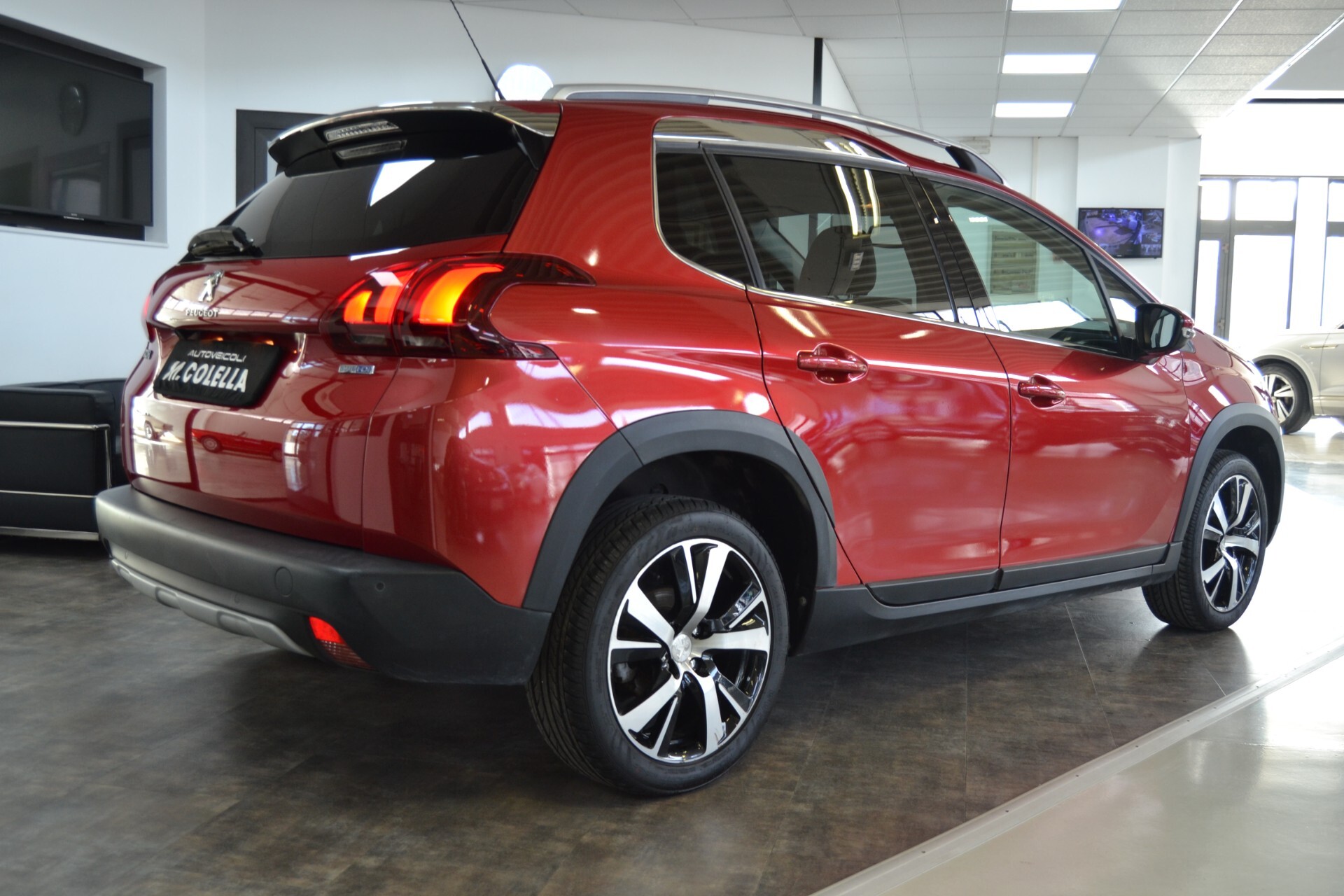 Peugeot 2008 BlueHDi 100Cv Allure Navi/Cruise/PDK