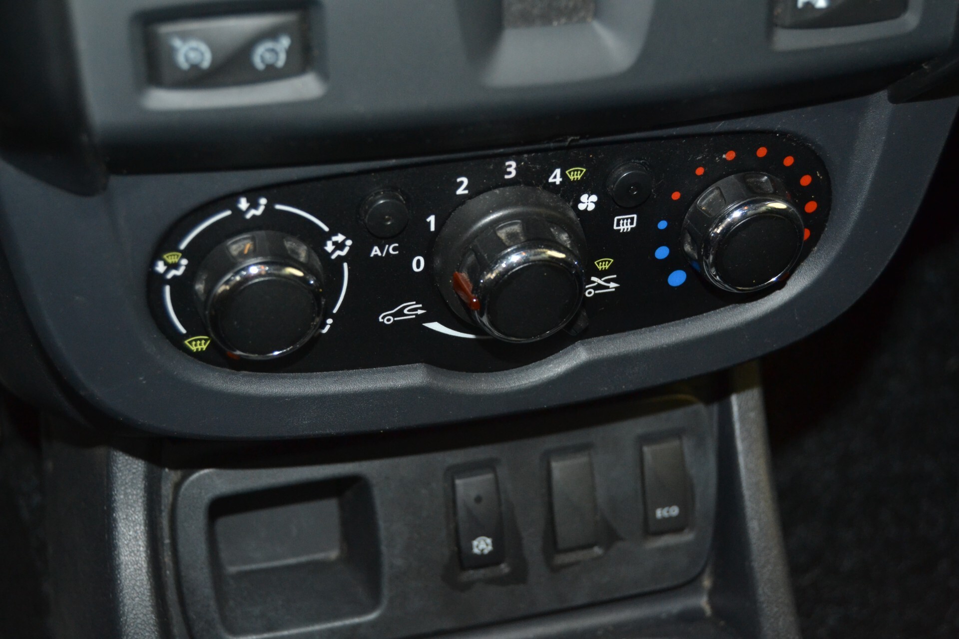 Dacia Duster 1.5 DCI 110 CV Explorer GancioTraino/Navi/Cruise