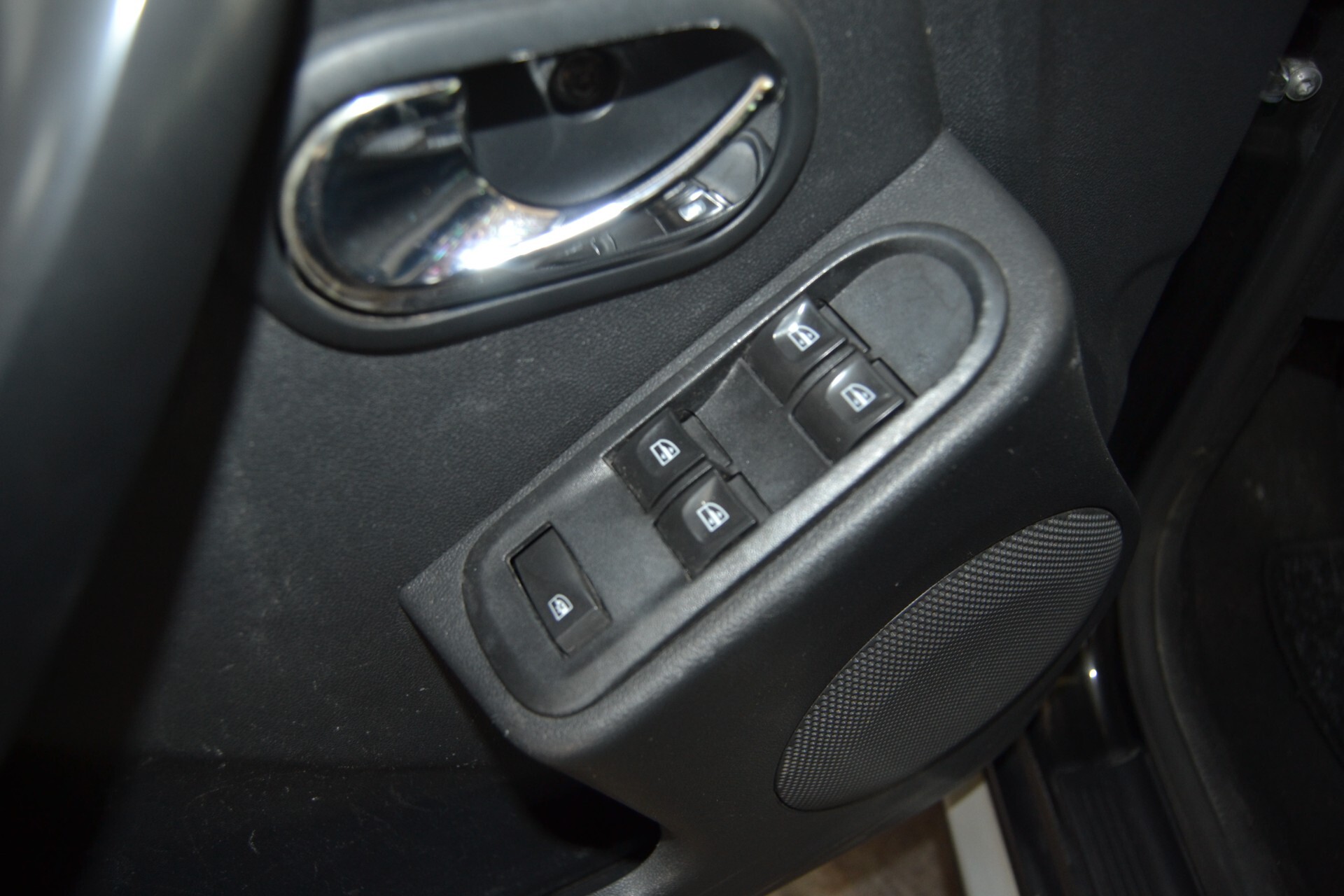 Dacia Duster 1.5 DCI 110 CV Explorer GancioTraino/Navi/Cruise