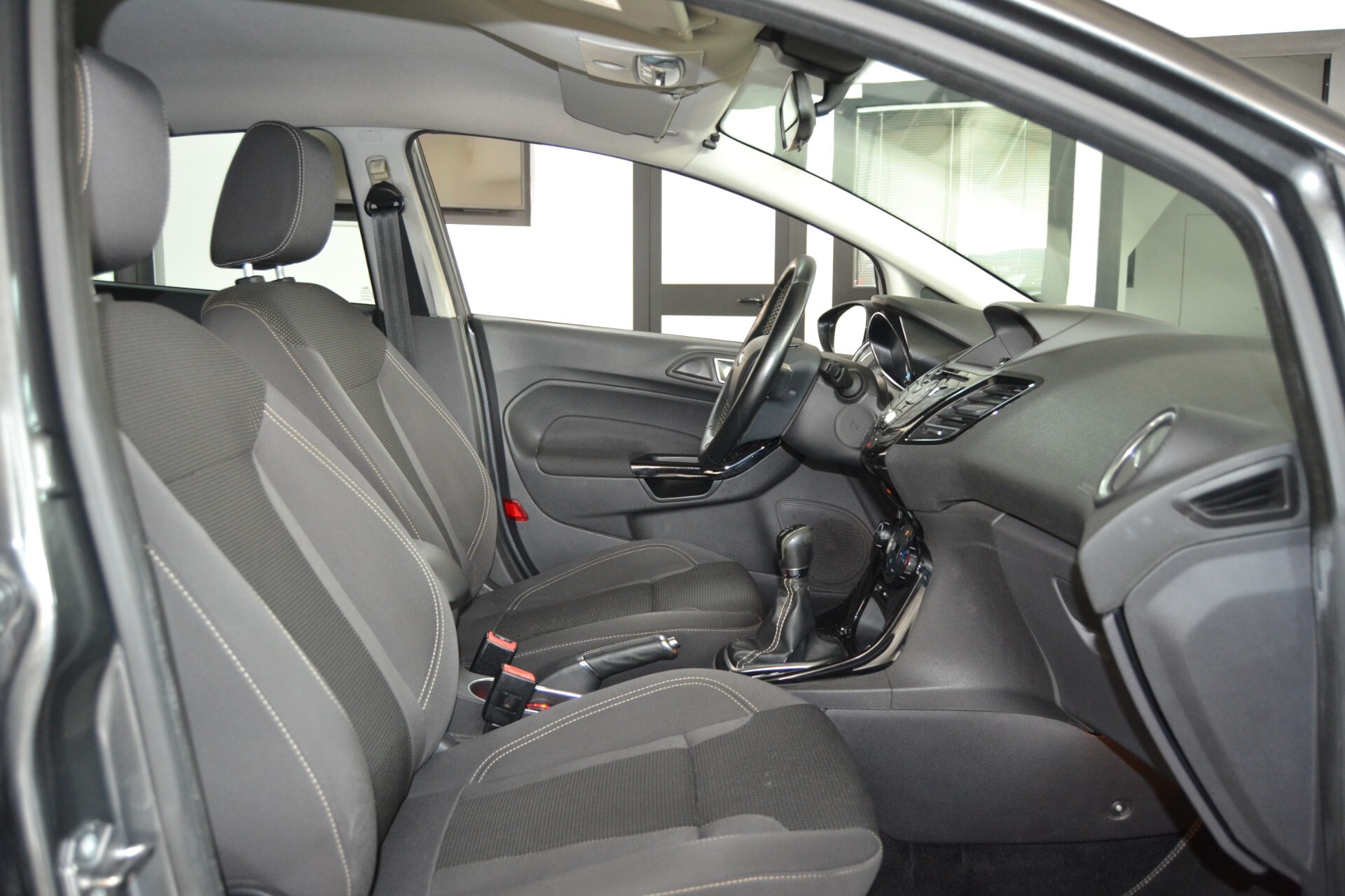 Ford Fiesta 1.5 TDCi 75CV 5P Titanium Navi/Xenon