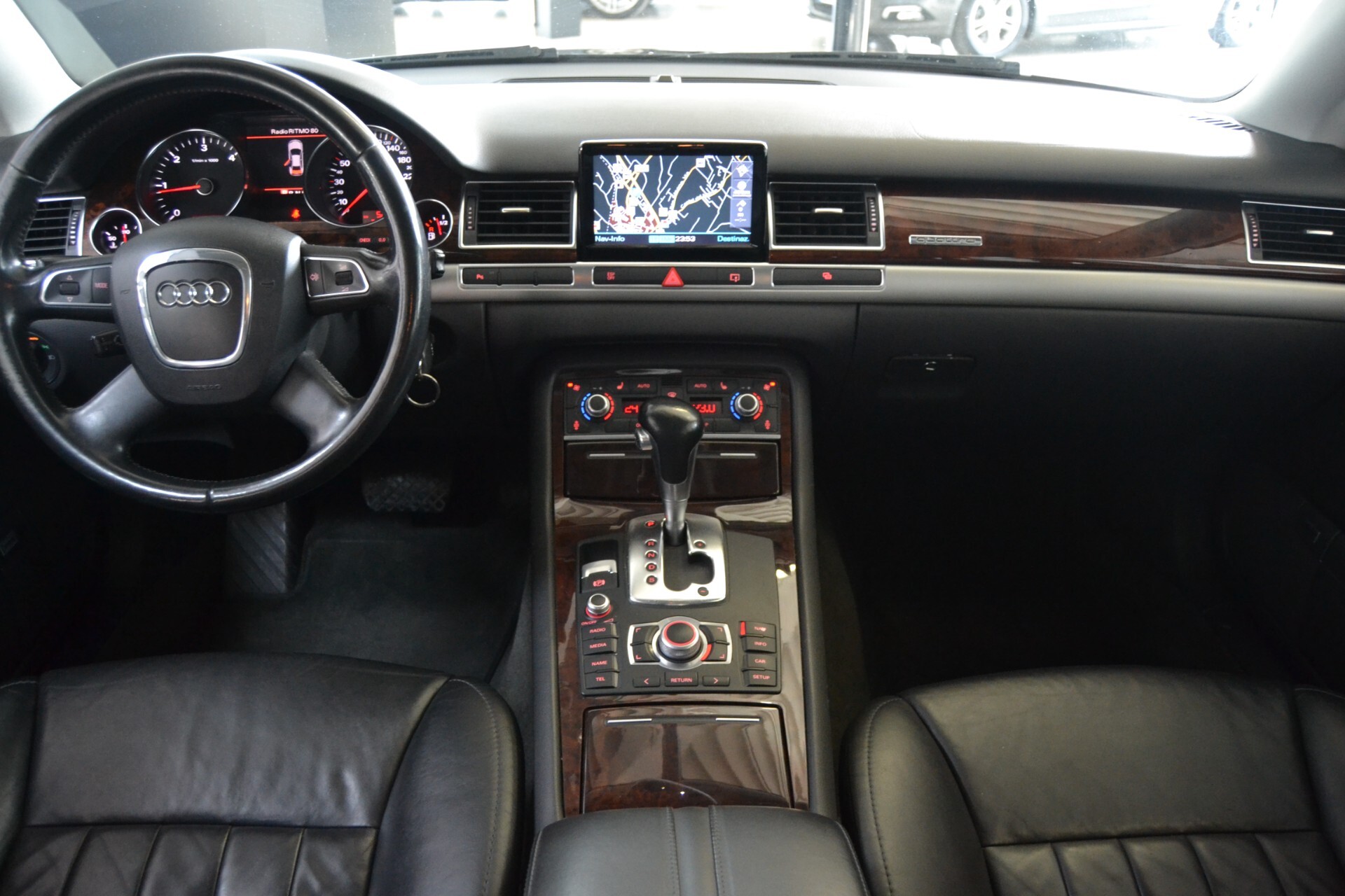 AUDI A8 L 3.0TDI V6 Quattro Navi/Xenon/NoSuperBOLLO