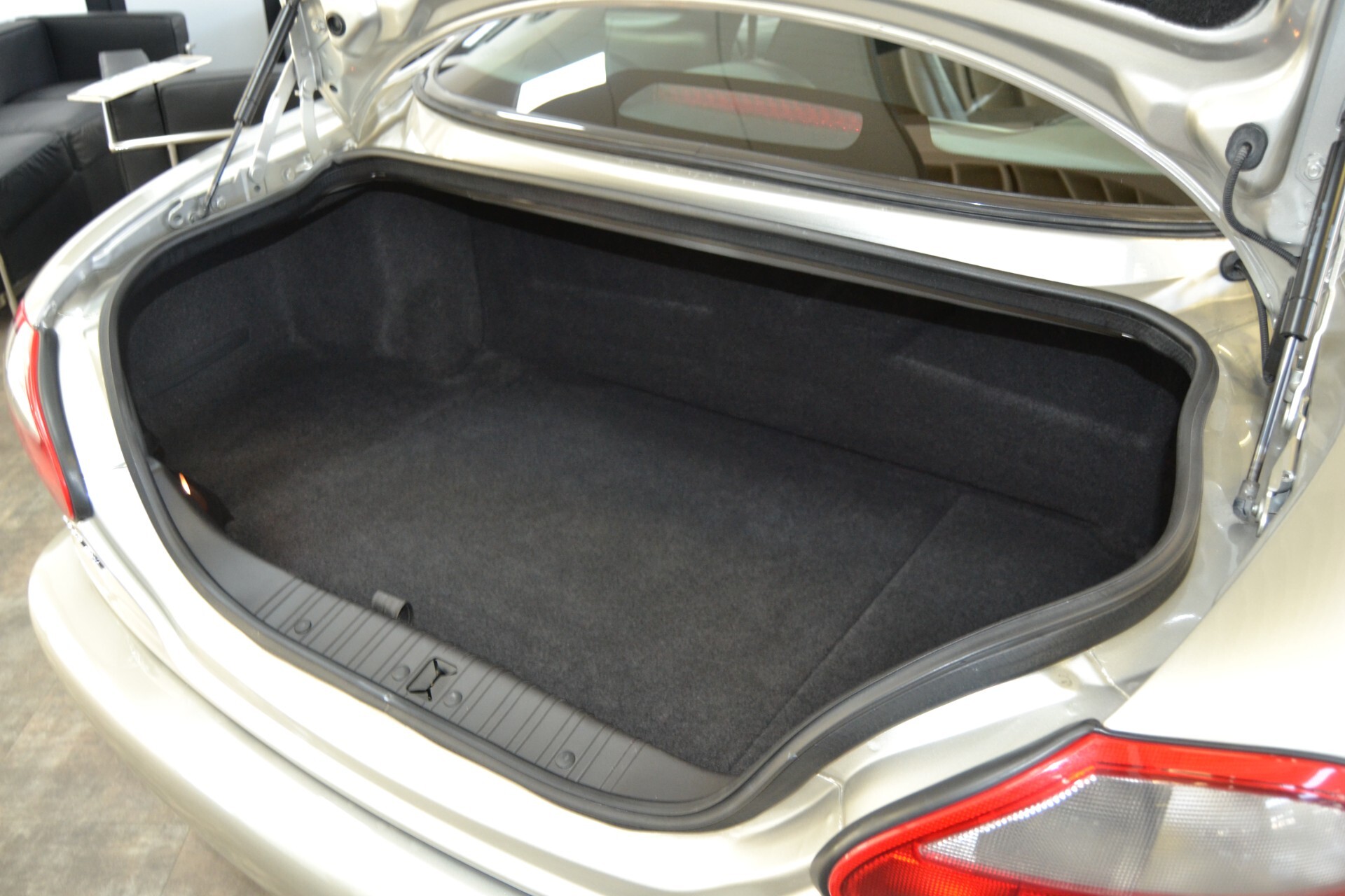 Jaguar XK8 4.0 Coupé ISCRITTA ASI / Condizioni Eccellenti