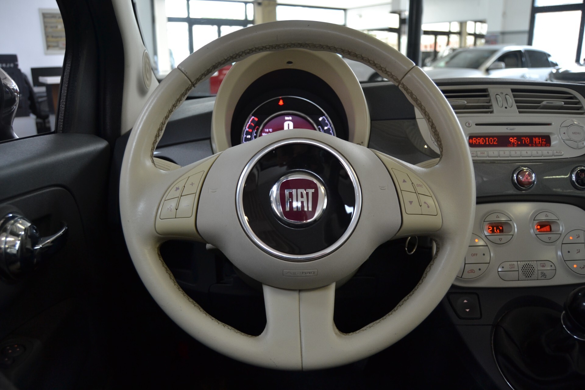 Fiat 500C CABRIO 1.2 Lounge UniPro/KMDoc/PDC