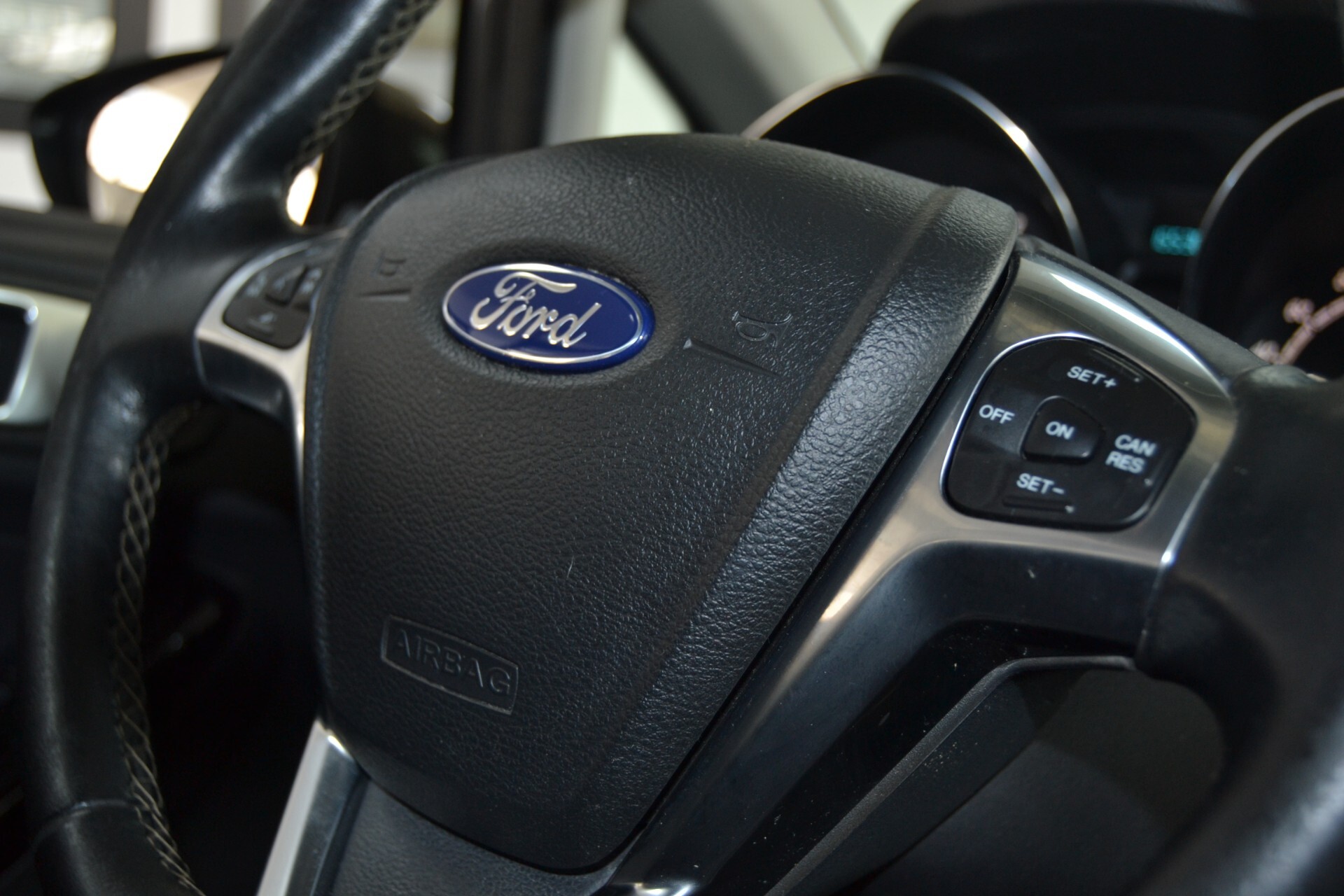 Ford Fiesta 1.5 TDCi 75CV 5P Titanium Navi/Xenon