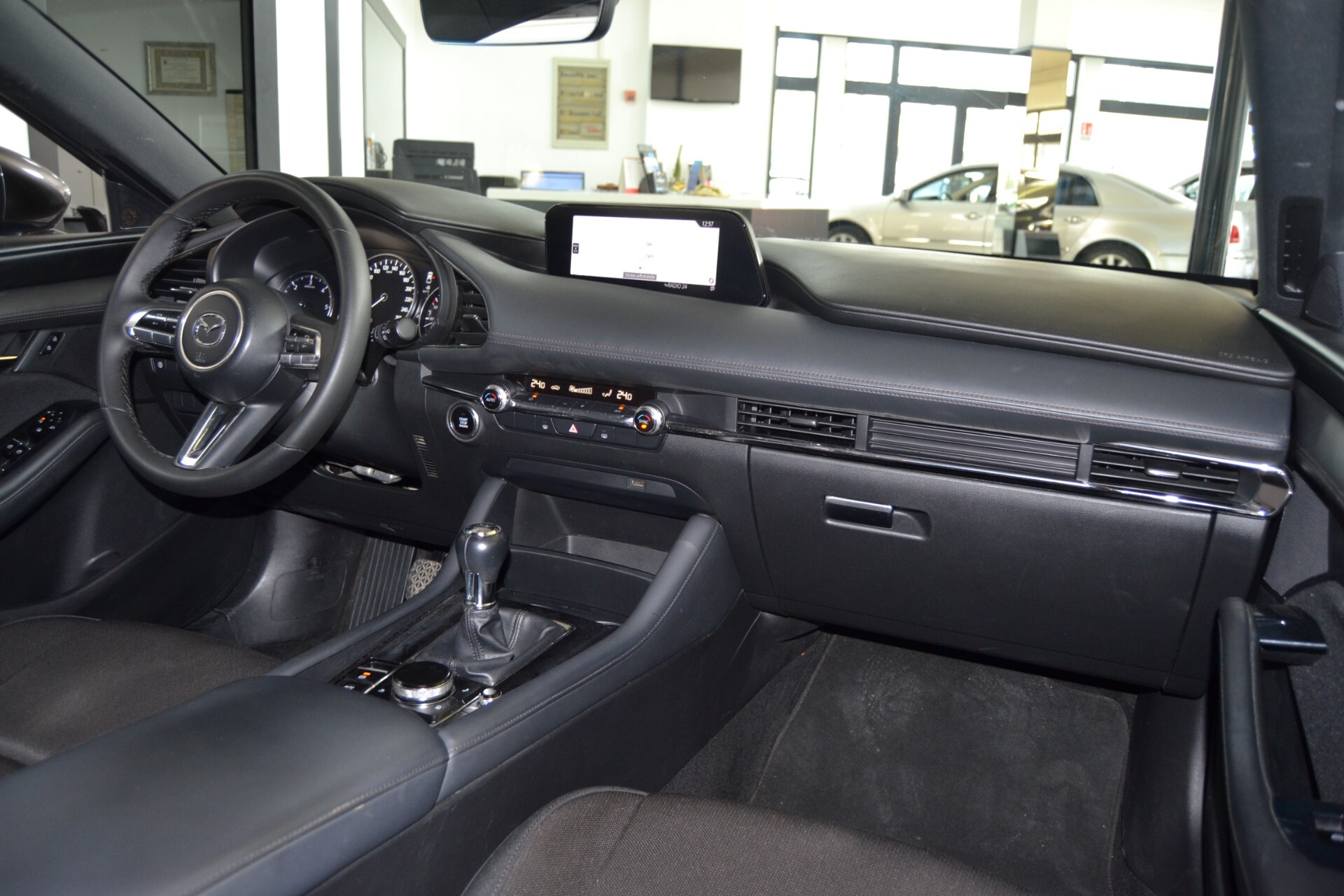 Mazda 3 1.8L DIESEL Executive Navi/Cruise/Xenon