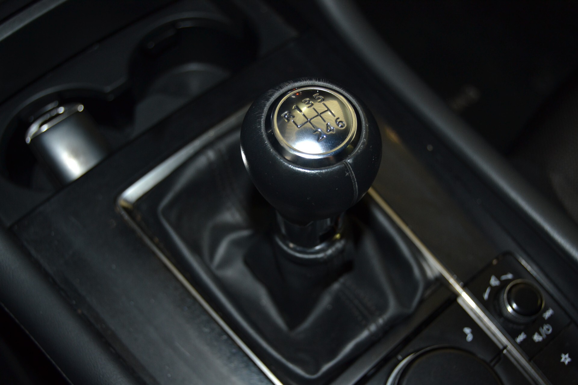 Mazda 3 1.8L DIESEL Executive Navi/Cruise/Xenon