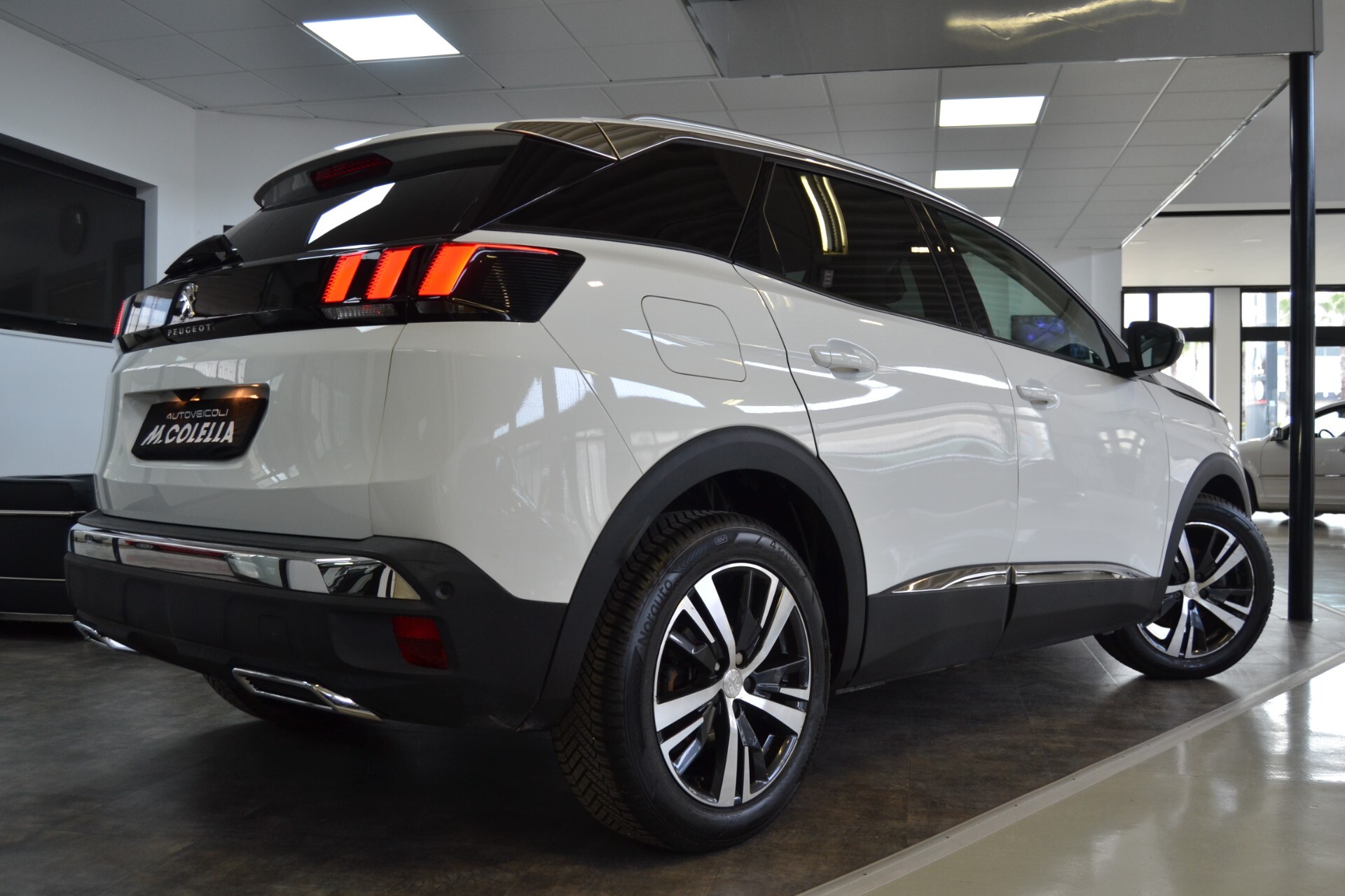 Peugeot 3008 BlueHDi 120 EAT6 Allure Navi/Cruise/KMDOC