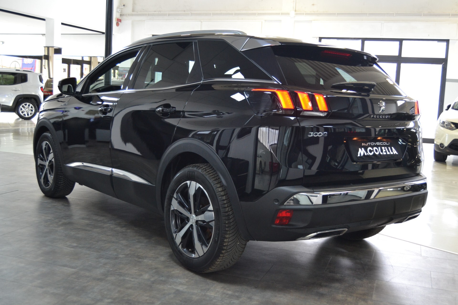 Peugeot 3008 BlueHDi 130CV GT-Line Navi/Pelle/Xenon/UNIPRO