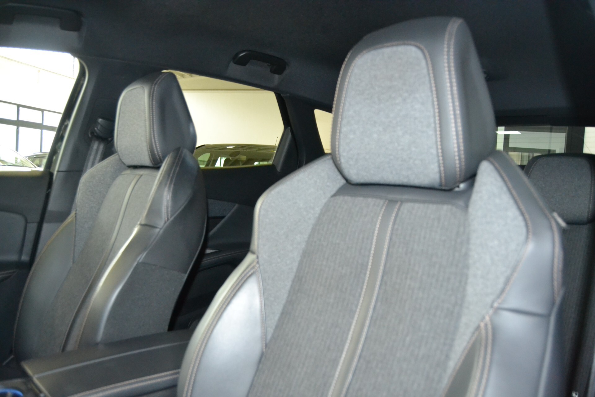 Peugeot 3008 BlueHDi 130CV GT-Line Navi/Pelle/Xenon/UNIPRO