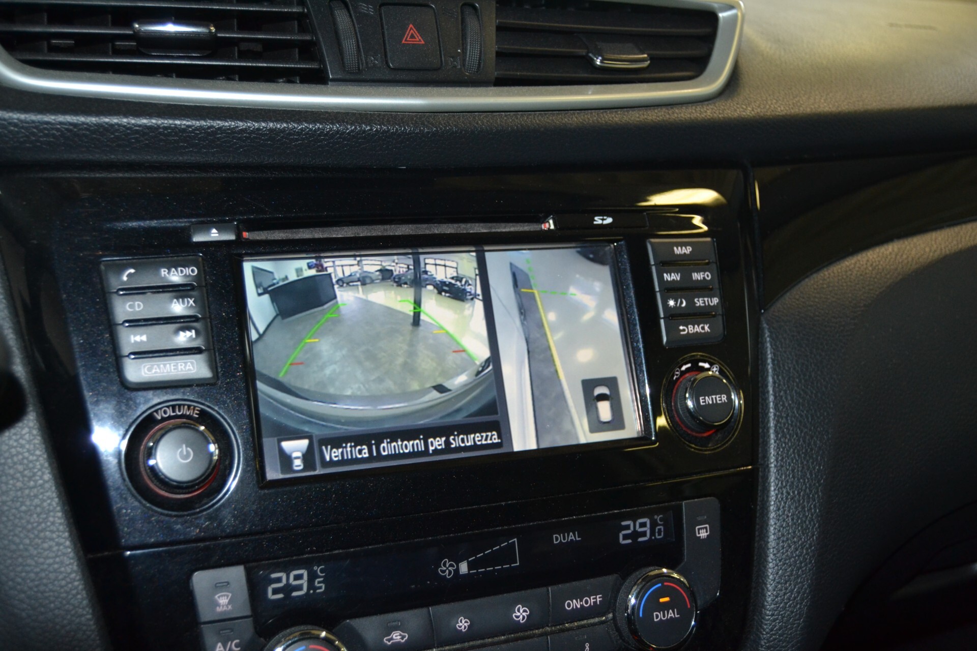 Nissan Qashqai 1.5 DCI 110CV Tekna Navi/Tetto/4TCam