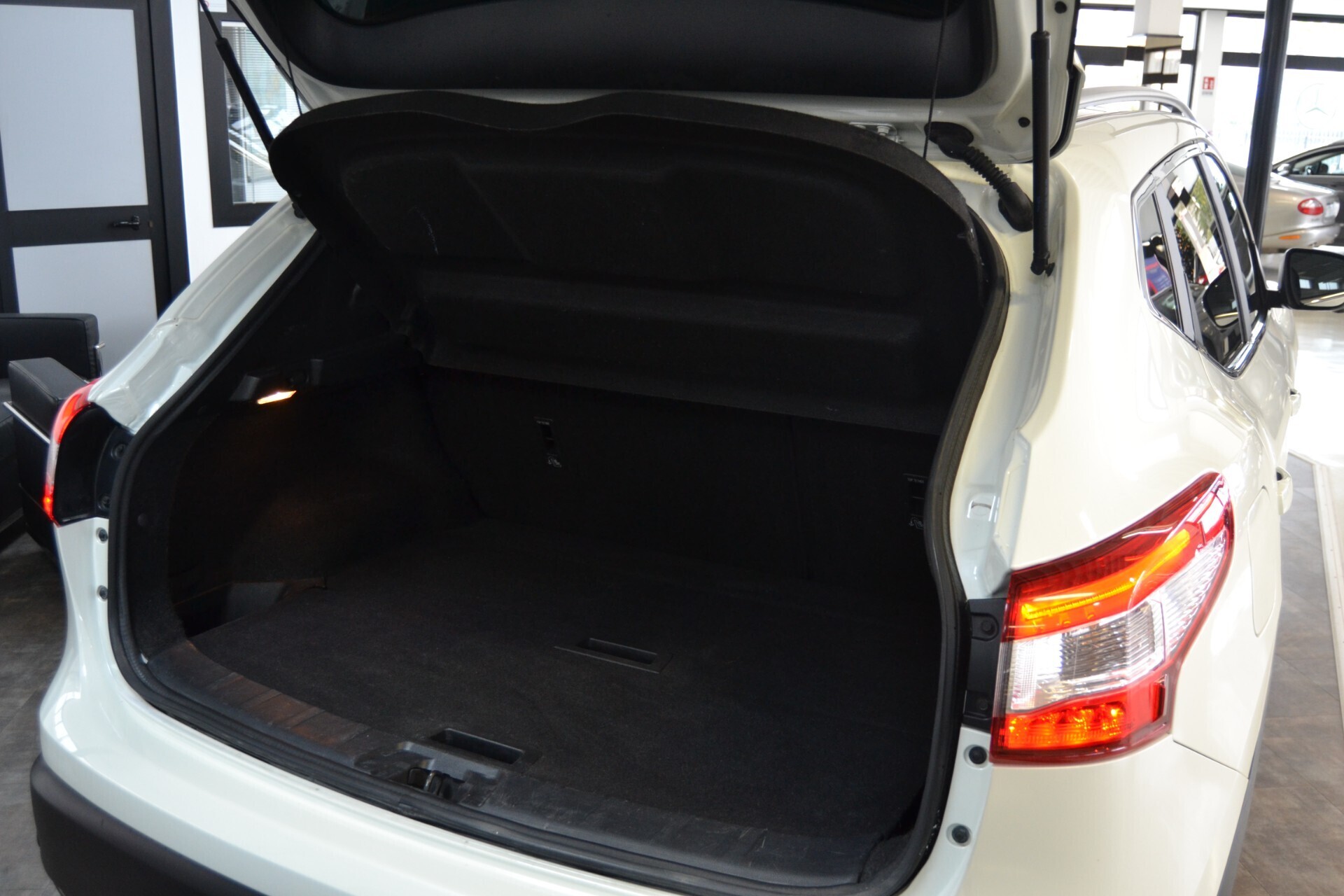 Nissan Qashqai 1.5 DCI 110CV Tekna Navi/Tetto/4TCam