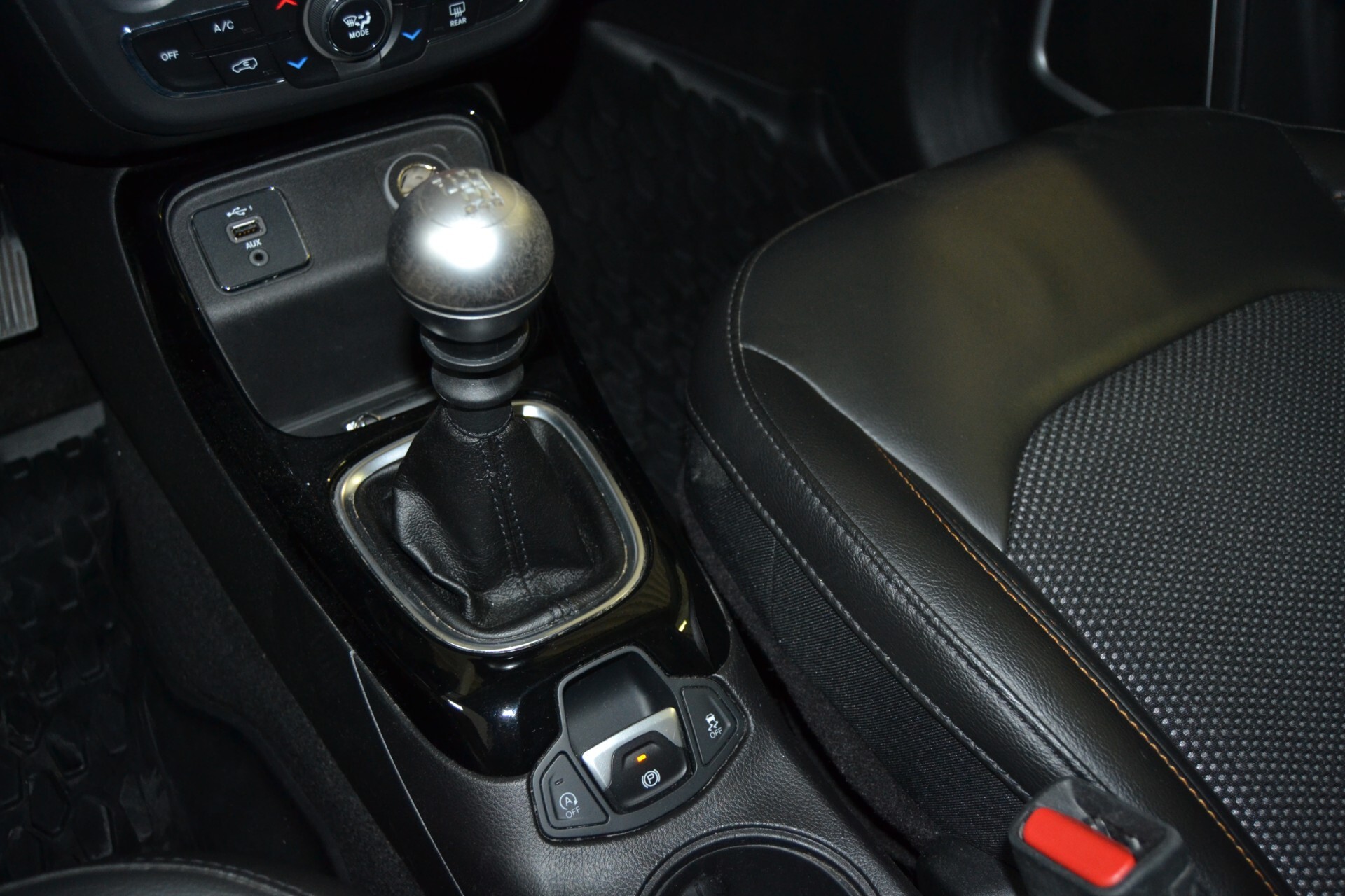 Jeep Compass 1.6 MJT Limited Navi/Pelle/LED/KMDOC