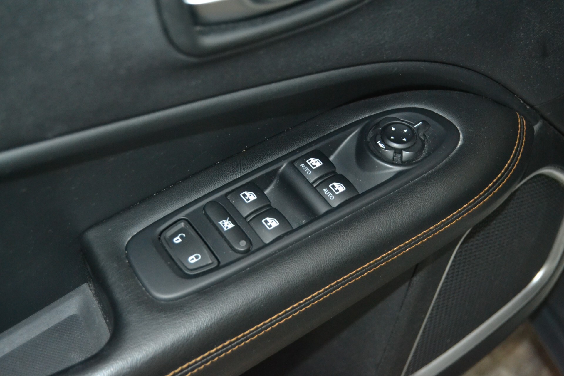 Jeep Compass 1.6 MJT Limited Navi/Pelle/LED/KMDOC