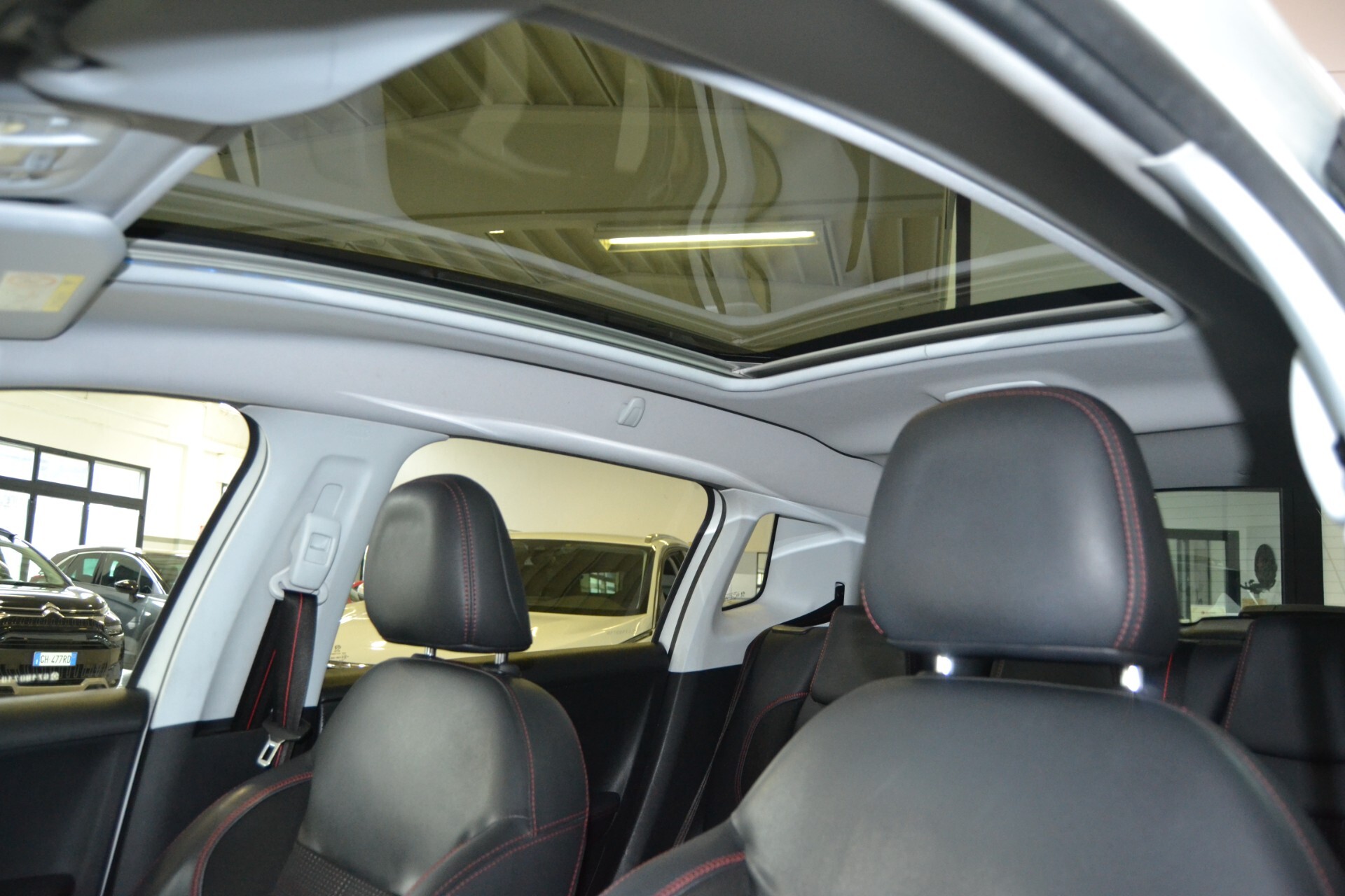 Peugeot 2008 BlueHDi 120 GT-Line Navi/Tetto