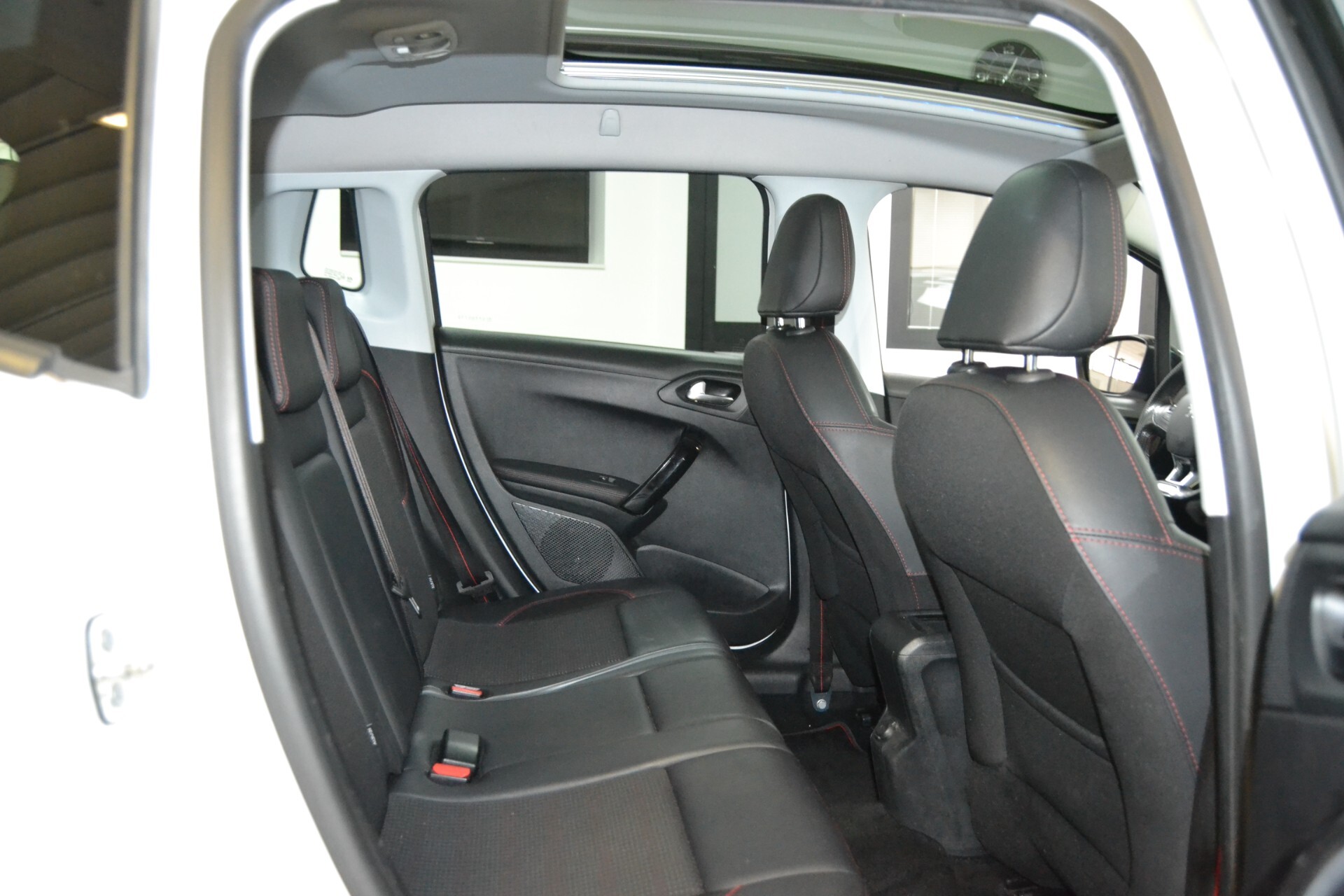 Peugeot 2008 BlueHDi 120 GT-Line Navi/Tetto