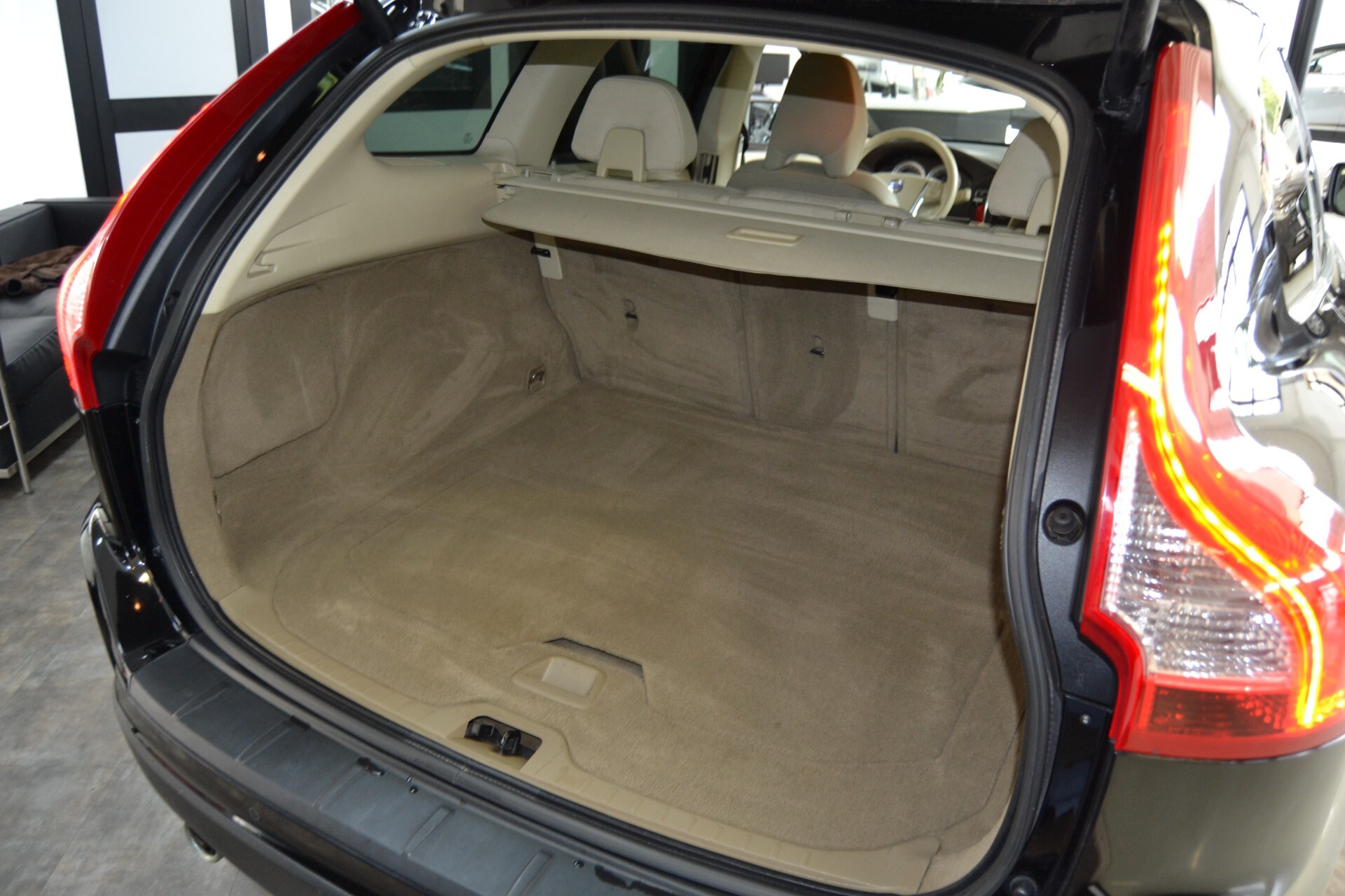 Volvo XC60 2.0 D3 Momentum KMDOC/Fatture/Tagliandi