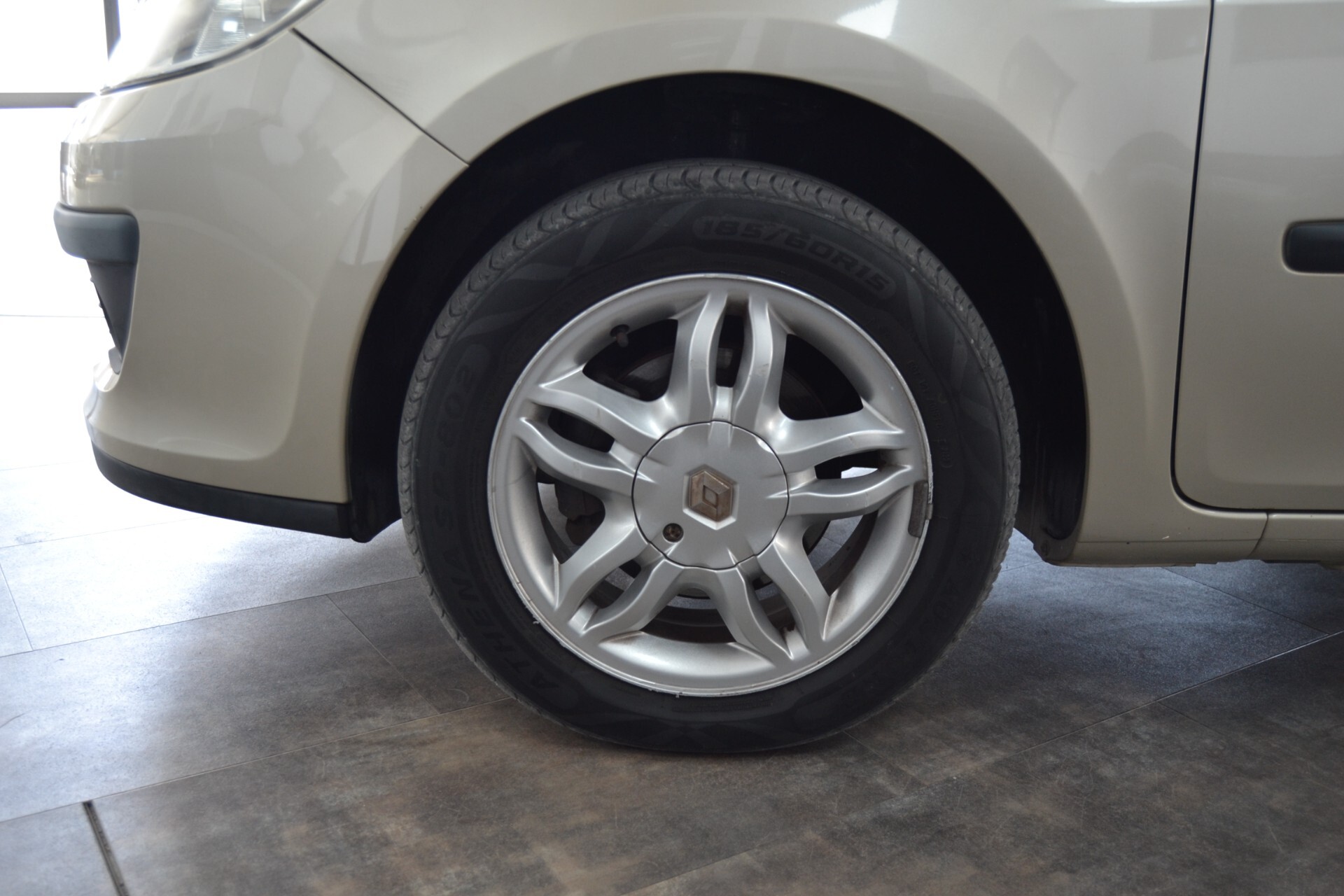 Renault Clio 1.2i 5 porte Dynamique KMDOC/Clima/ABS