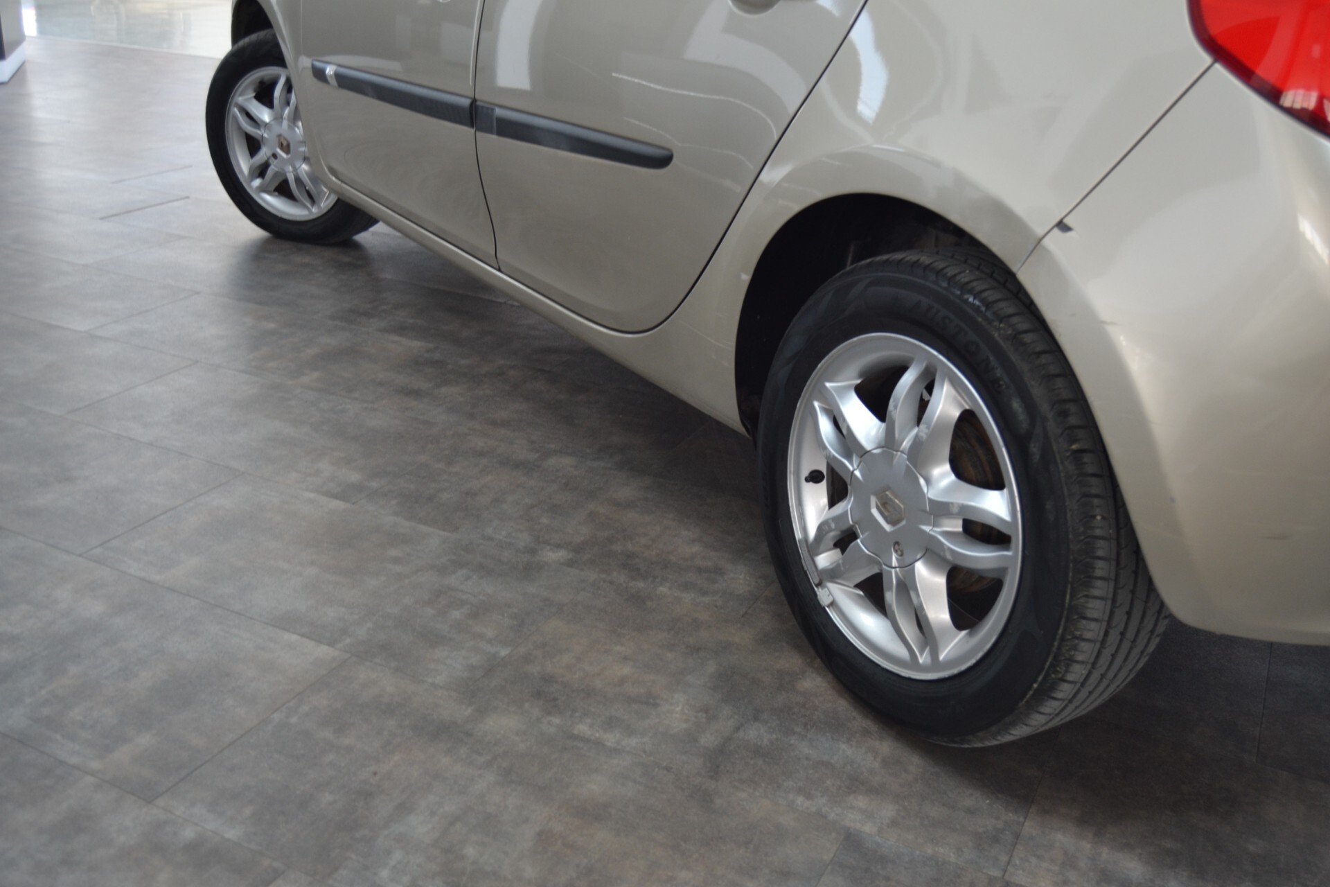 Renault Clio 1.2i 5 porte Dynamique KMDOC/Clima/ABS