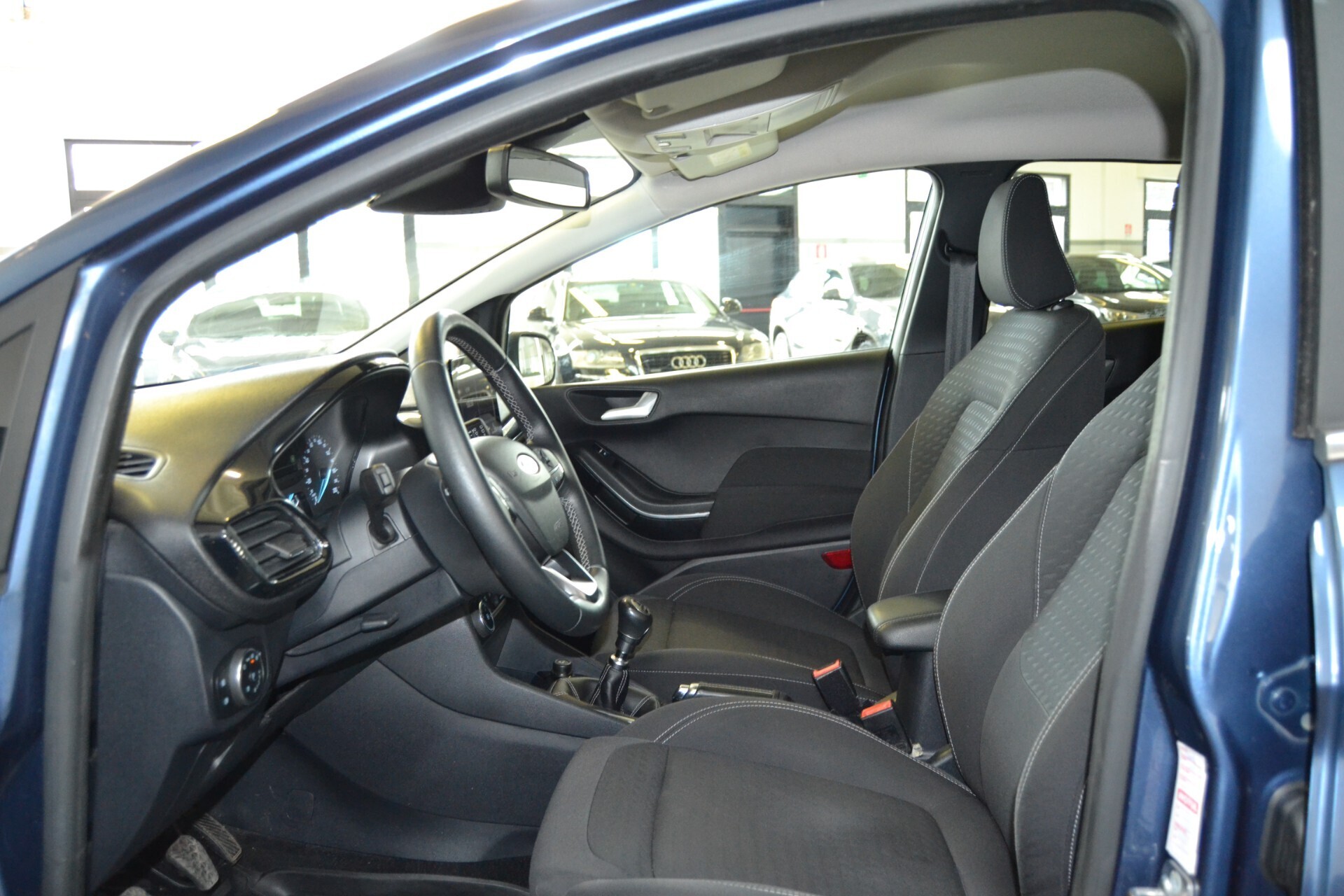 Ford Fiesta 1.5 TDCI 85CV Titanium UniPro/Navi/XENON