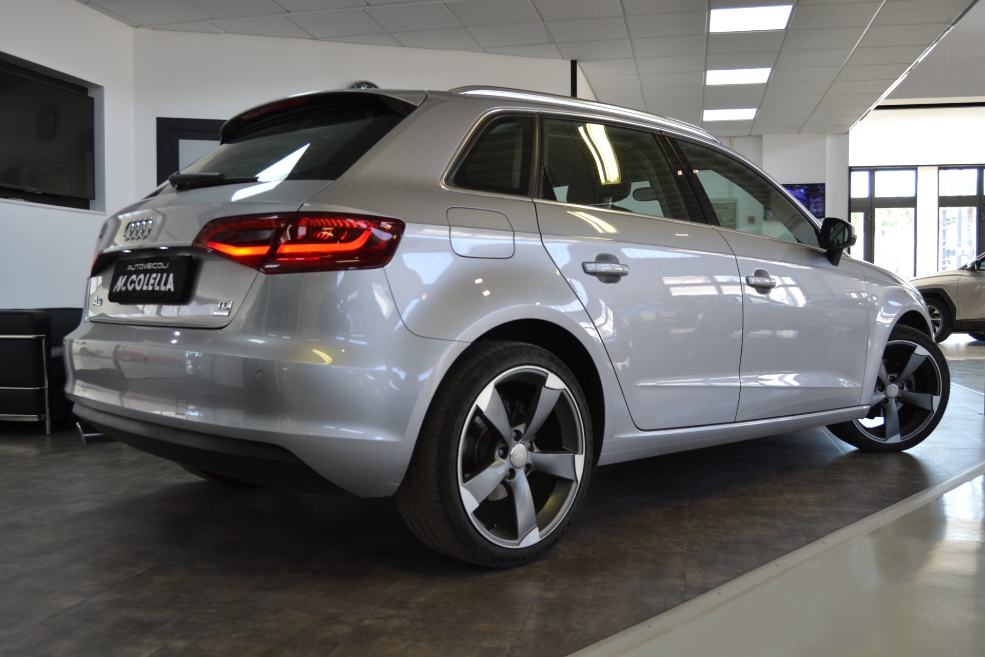 Audi A3 1.6 TDI Admired ULTRA 110CV Navi/Cruise/KMDOC