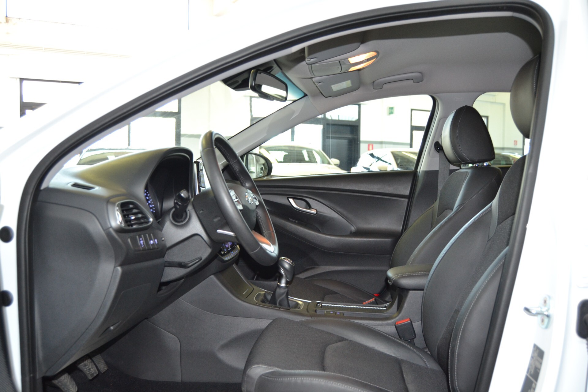 Hyundai i30 1.6 CRDi 110CV Style 40.000km