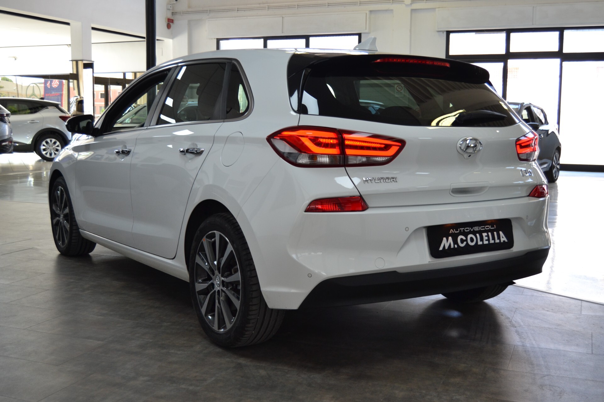 Hyundai i30 1.6 CRDi 110CV Style 40.000km