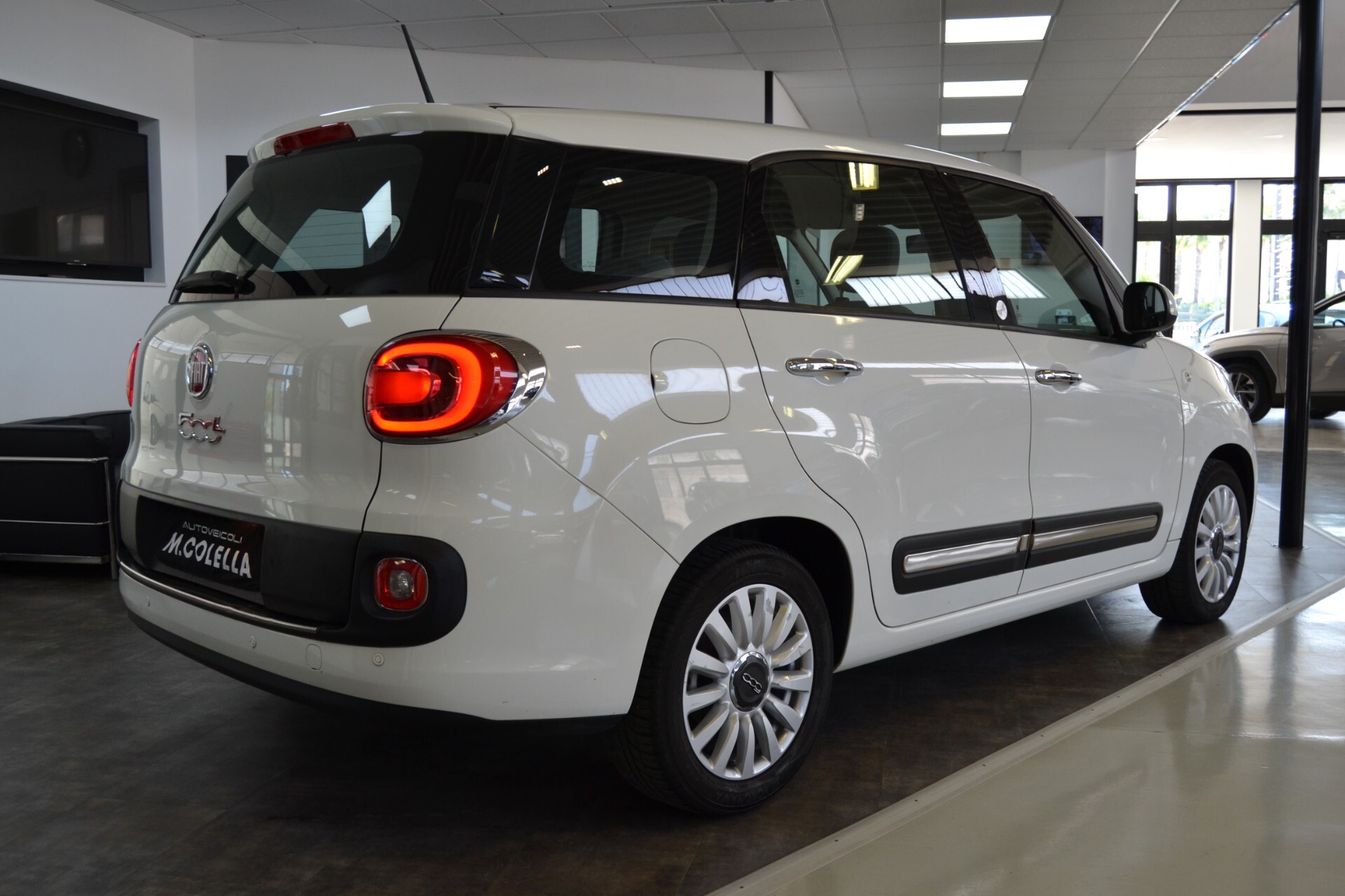 Fiat 500L 1.6 MJT 120 CV Pop Star UniPro/Cruise
