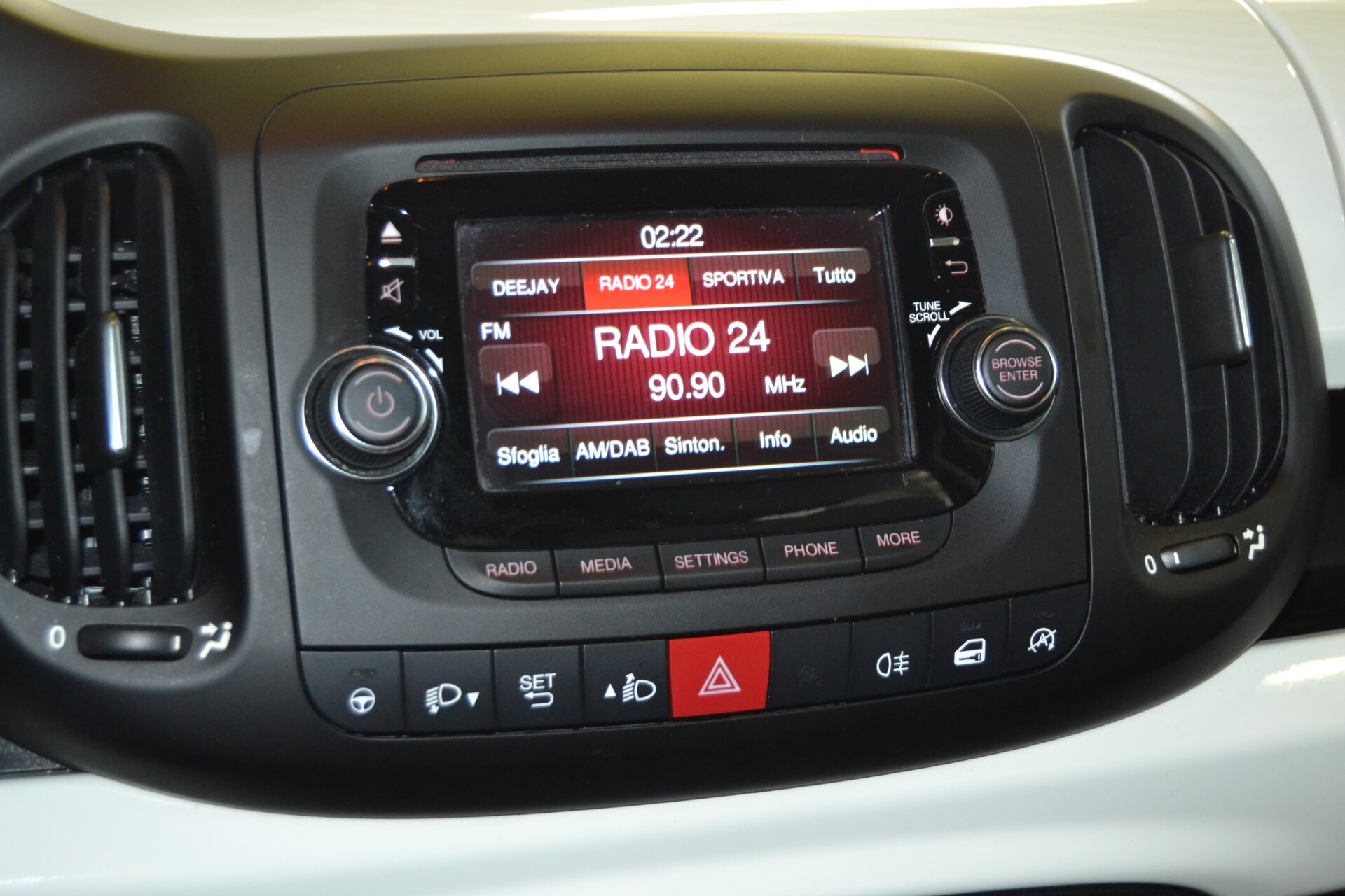 Fiat 500L 1.6 MJT 120 CV Pop Star UniPro/Cruise