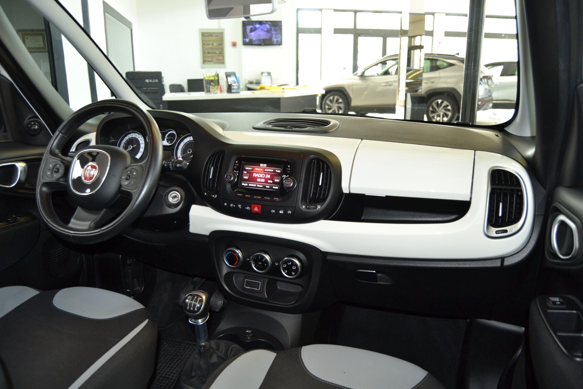Fiat 500L 1.6 MJT 120 CV Pop Star UniPro/Cruise