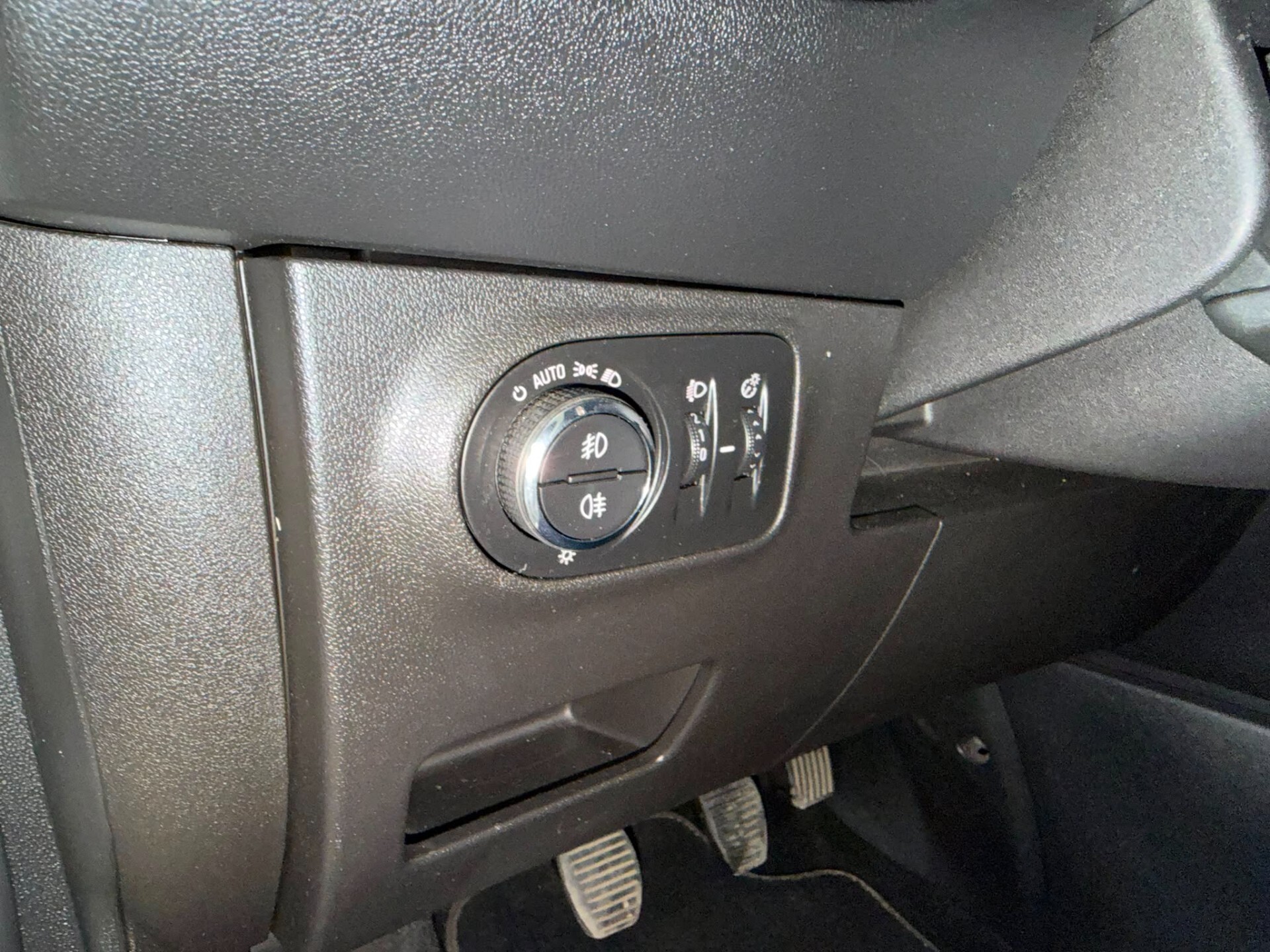 Opel Corsa 1.2 5 porte Innovation UniPro/Navi