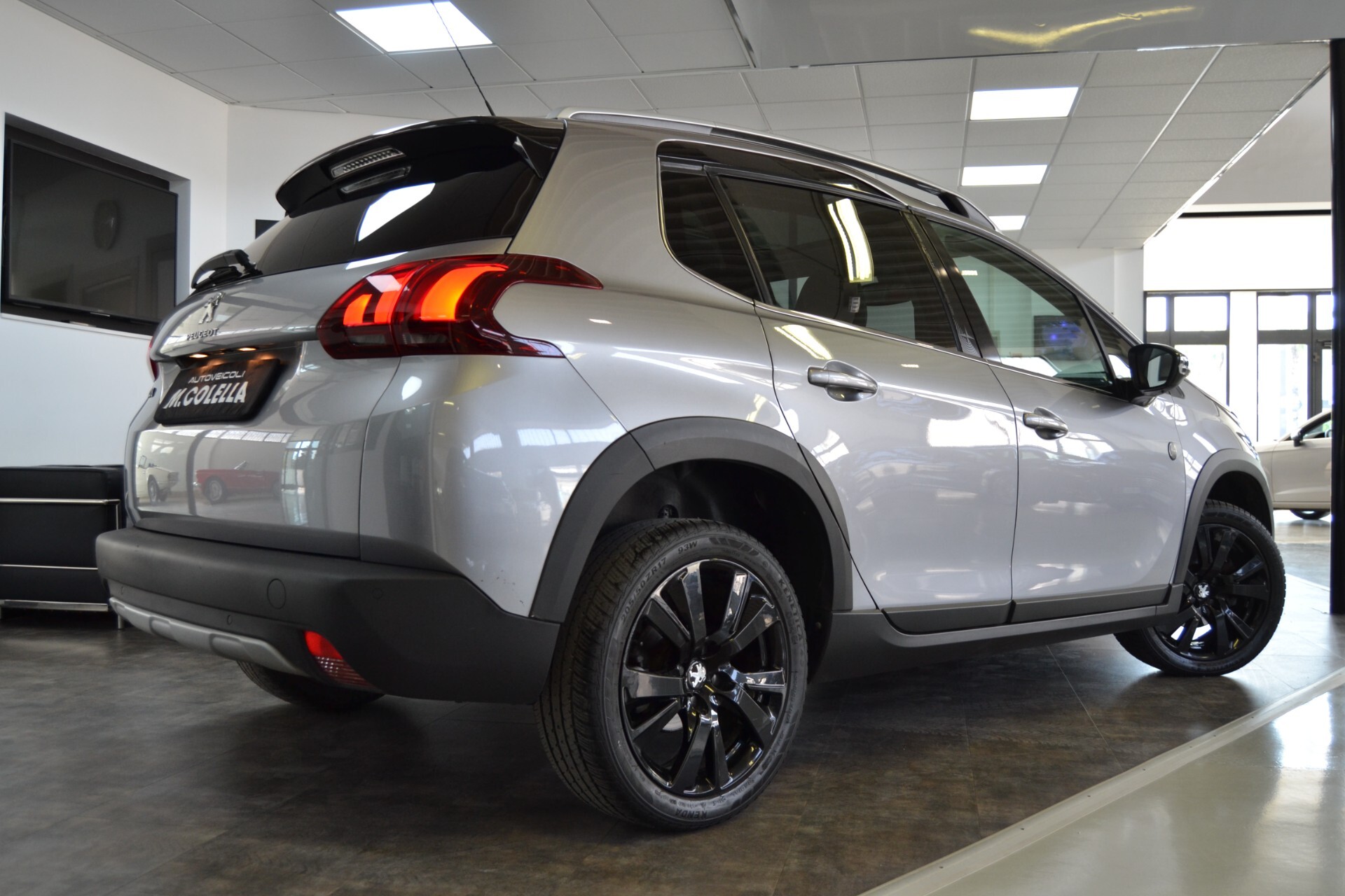 Peugeot 2008 BlueHDi 120 CV Crossway Tetto/Navi