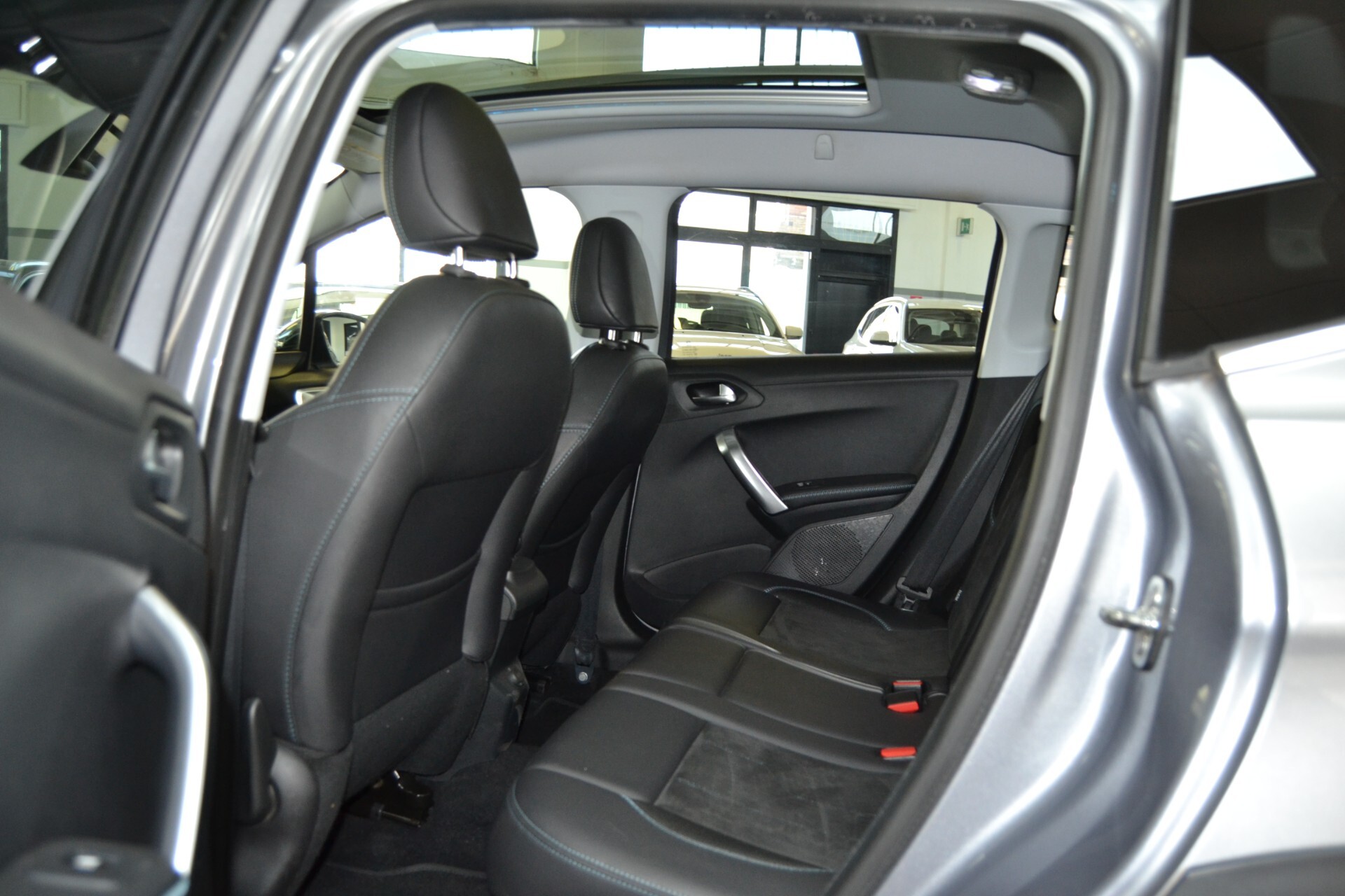 Peugeot 2008 BlueHDi 120 CV Crossway Tetto/Navi
