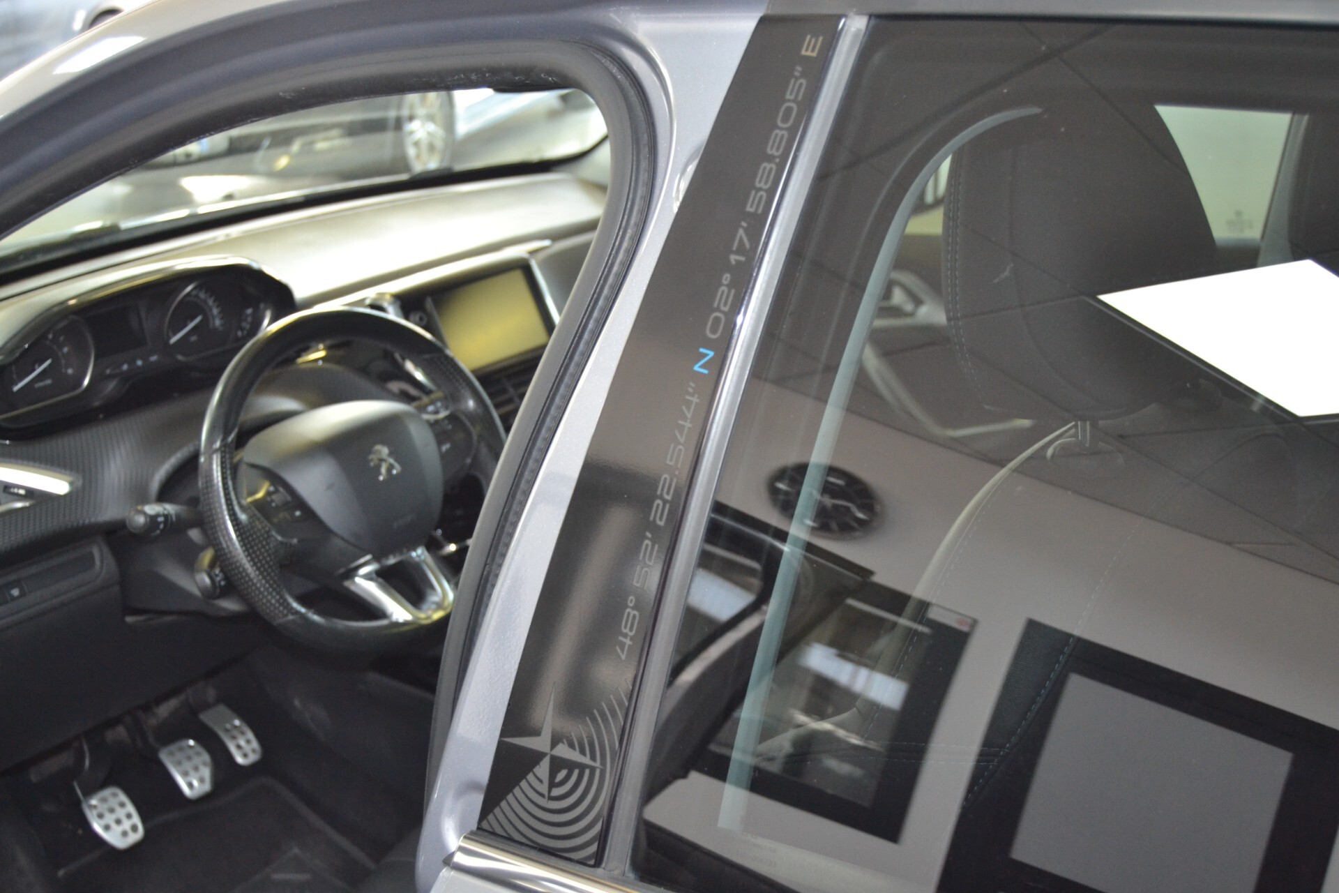 Peugeot 2008 BlueHDi 120 CV Crossway Tetto/Navi