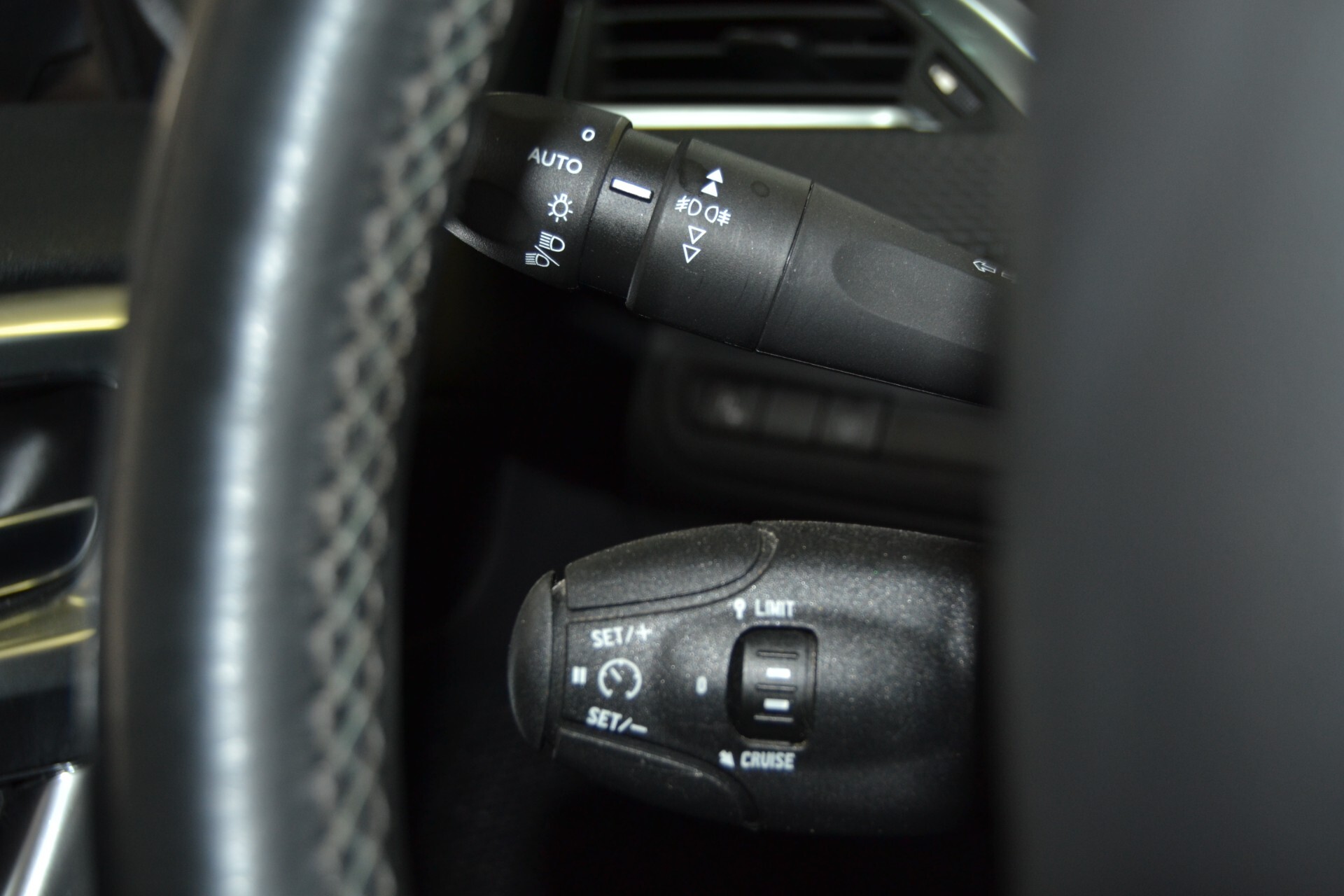 Peugeot 2008 BlueHDi 120 CV Crossway Tetto/Navi
