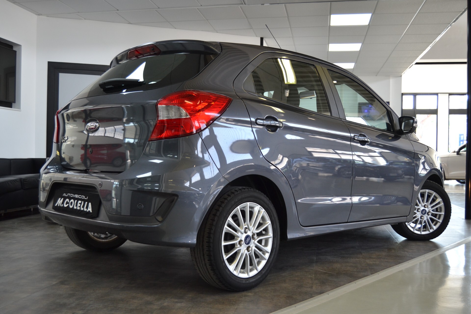 Ford Ka 1.5 TDCI 95cv TITANIUM 5P UniPro/Navi