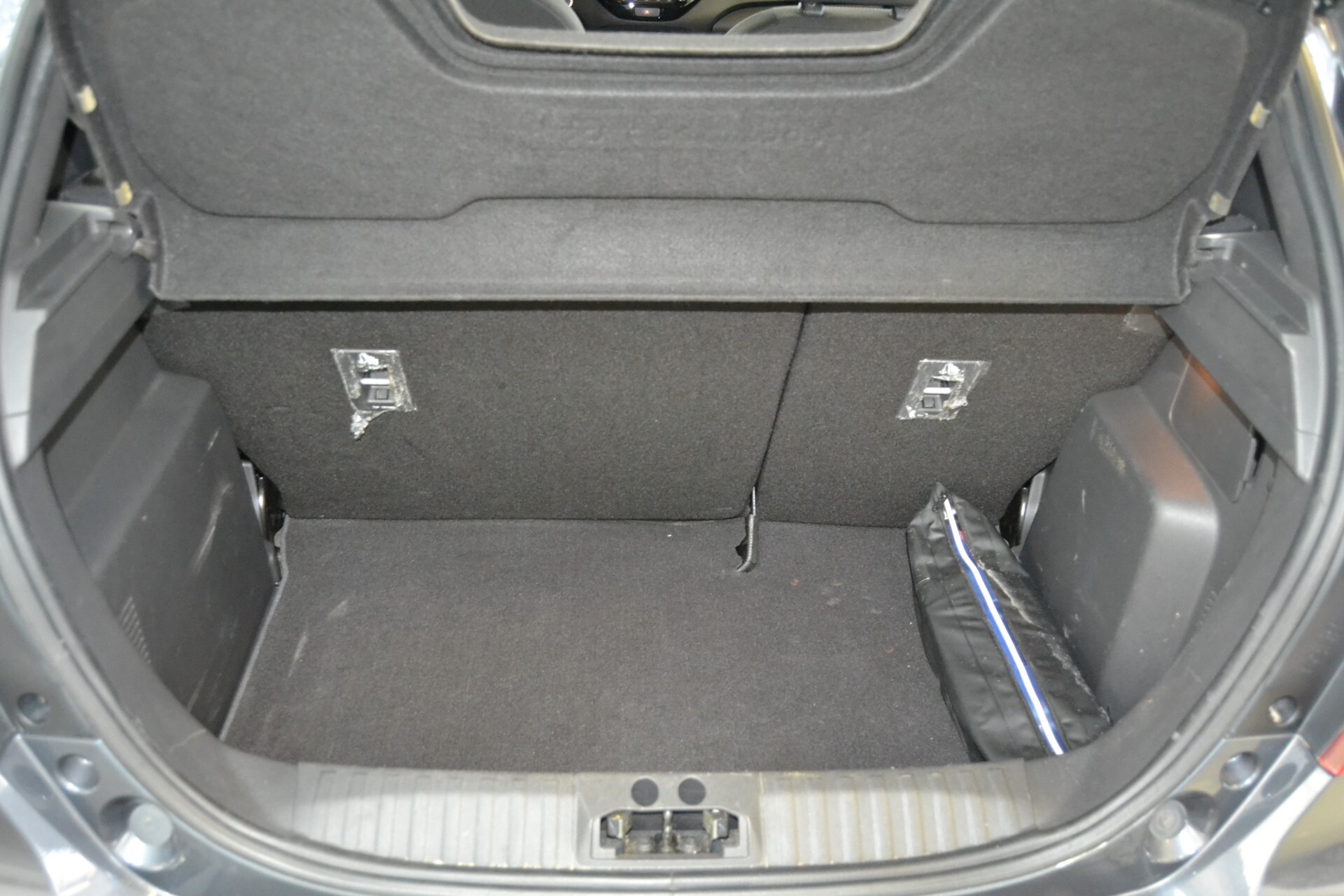 Ford Ka 1.5 TDCI 95cv TITANIUM 5P UniPro/Navi