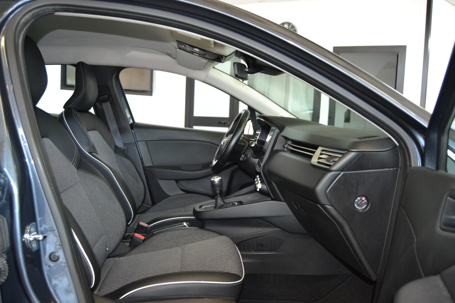 Renault Clio 1.5 BlueDCi 85 CV INTENS Navi/T.Cam/Cruise