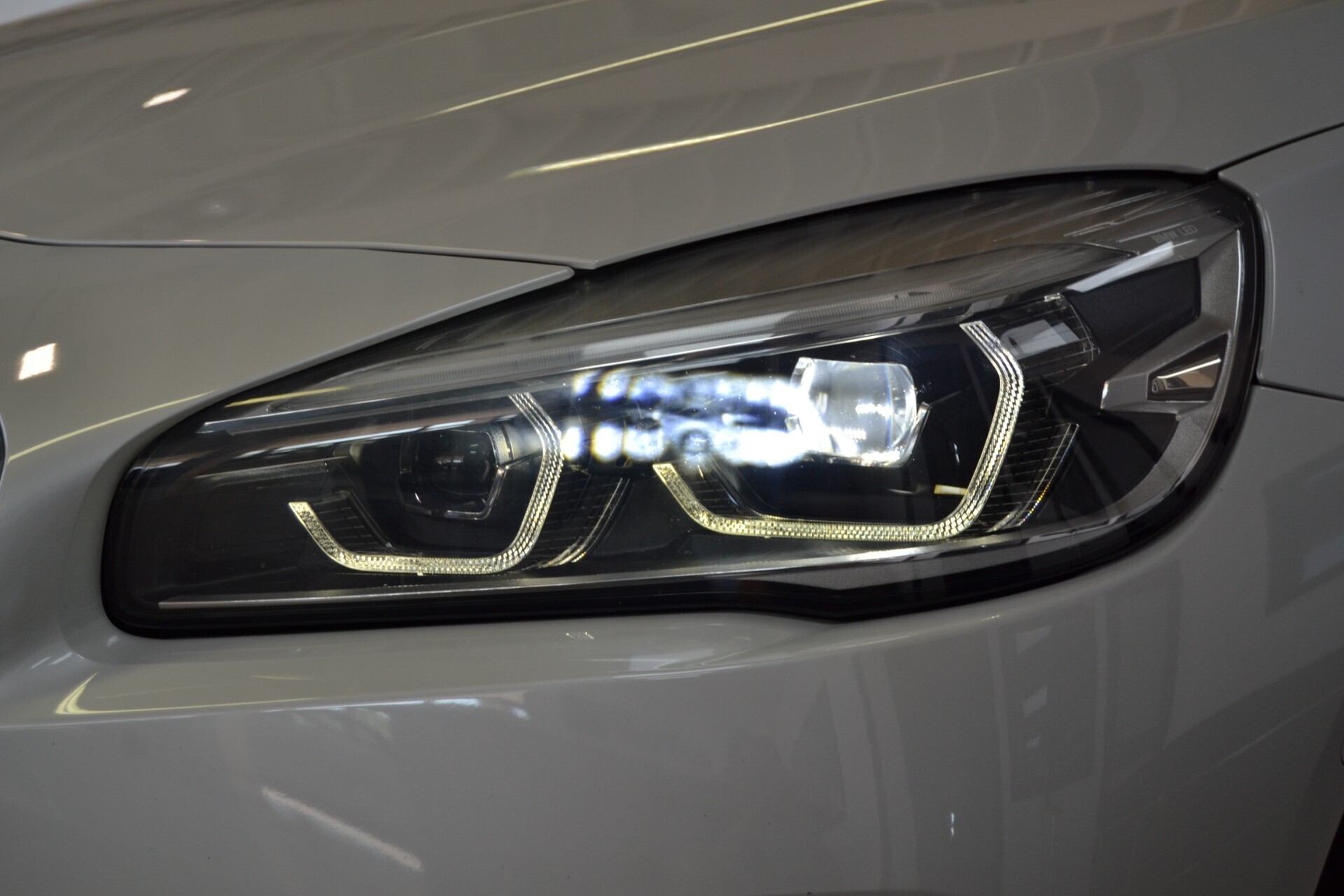 Bmw 216D ActiveTourer Luxury Auto/Navi/Pelle/Xenon