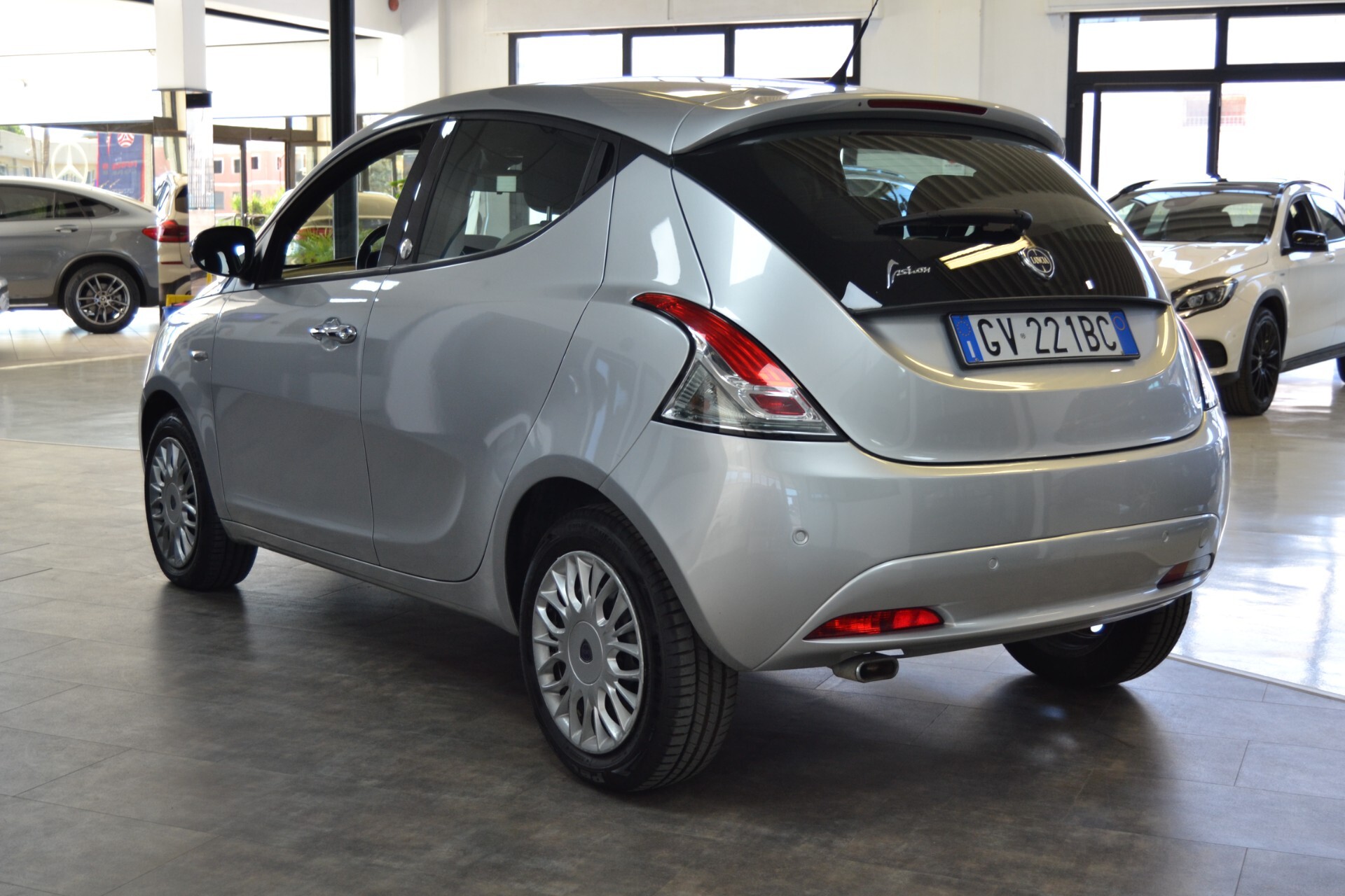 Lancia Ypsilon 1.2 69 CV 5 porte GPL Ecochic Gold